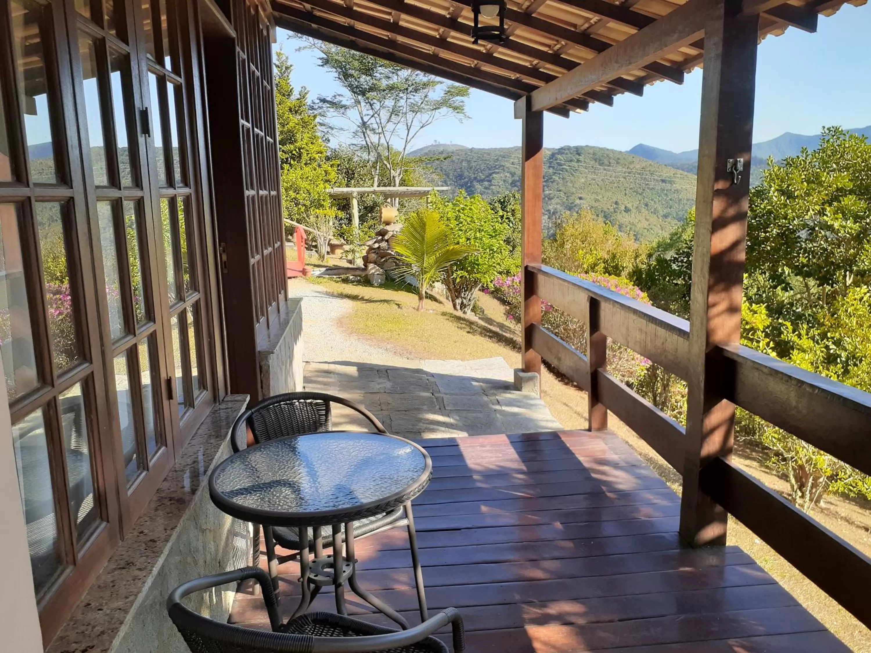 Pousada R.N.C. Nosso Paraíso