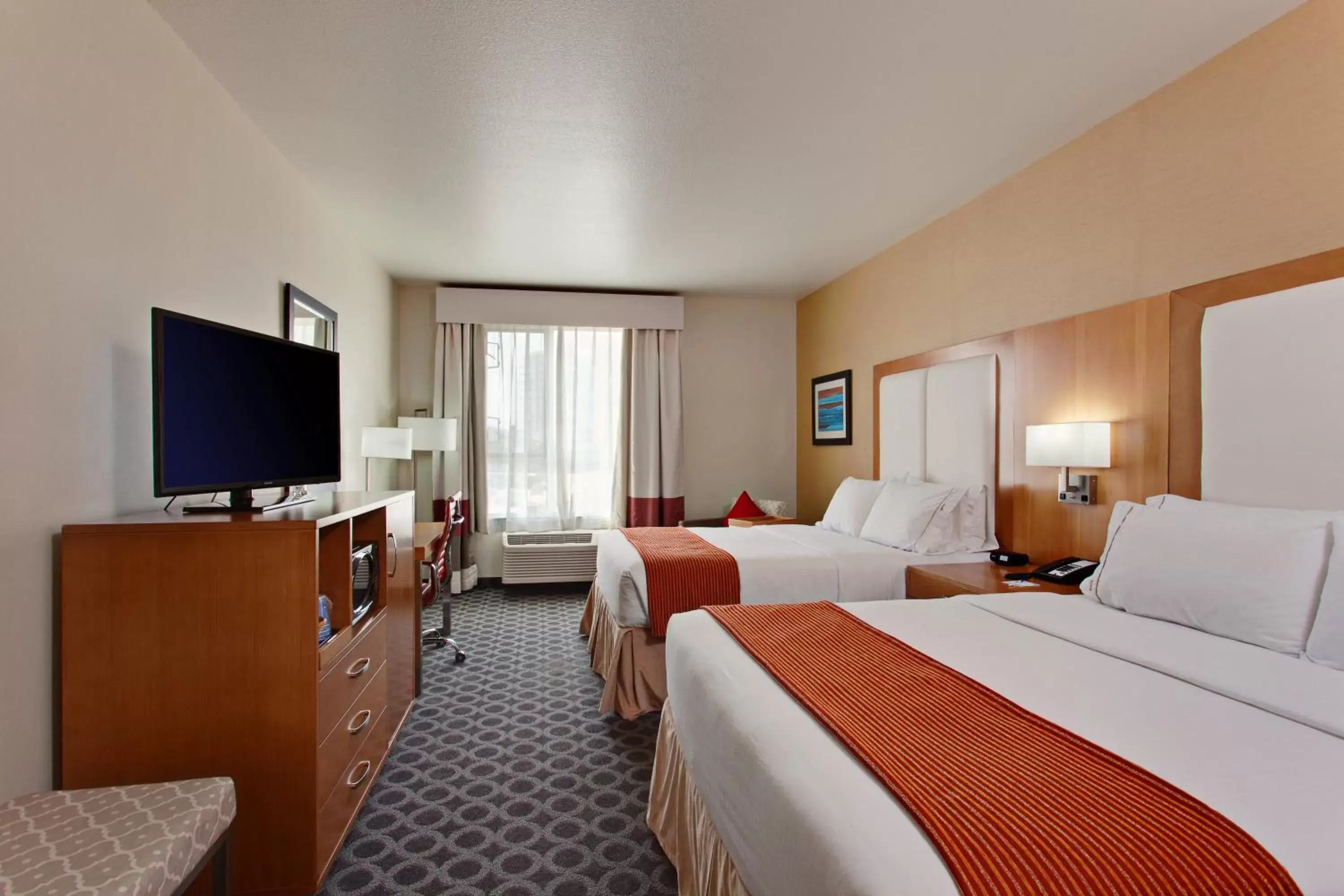 Photo of the whole room in Holiday Inn Express North Hollywood - Burbank Area, an IHG Hotel