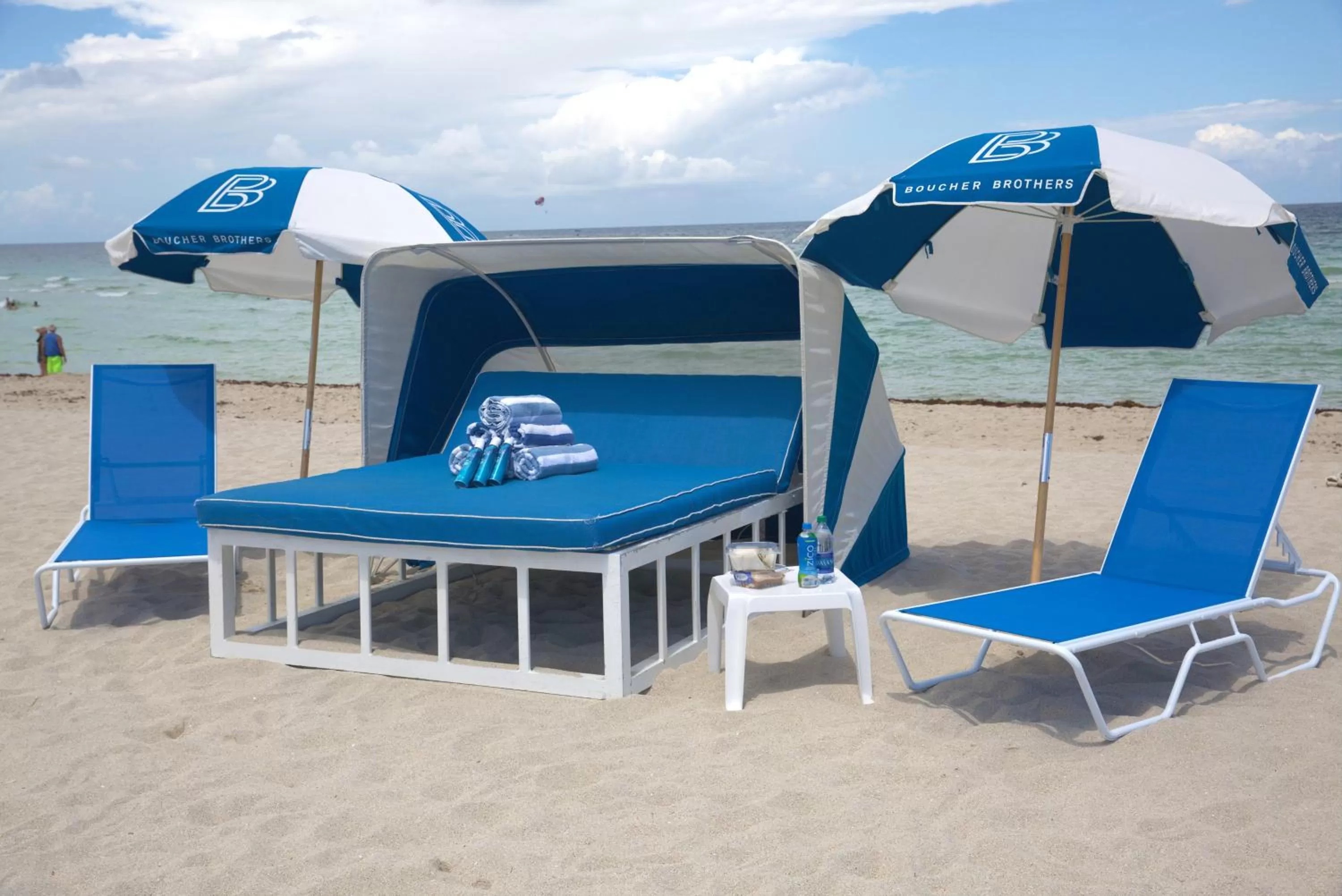 Beach in Ocean Reef Suites