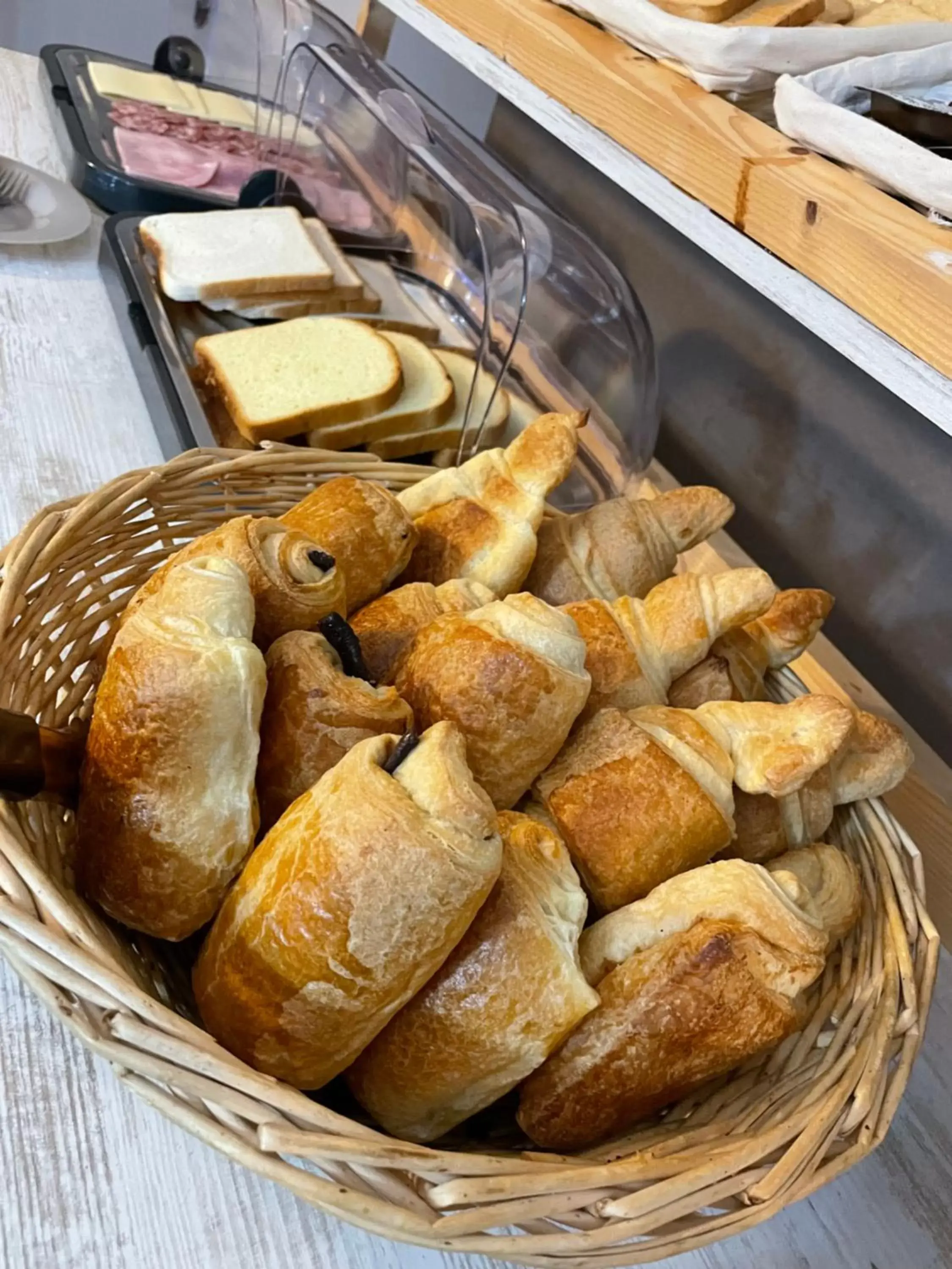 Breakfast in Hotel du Languedoc