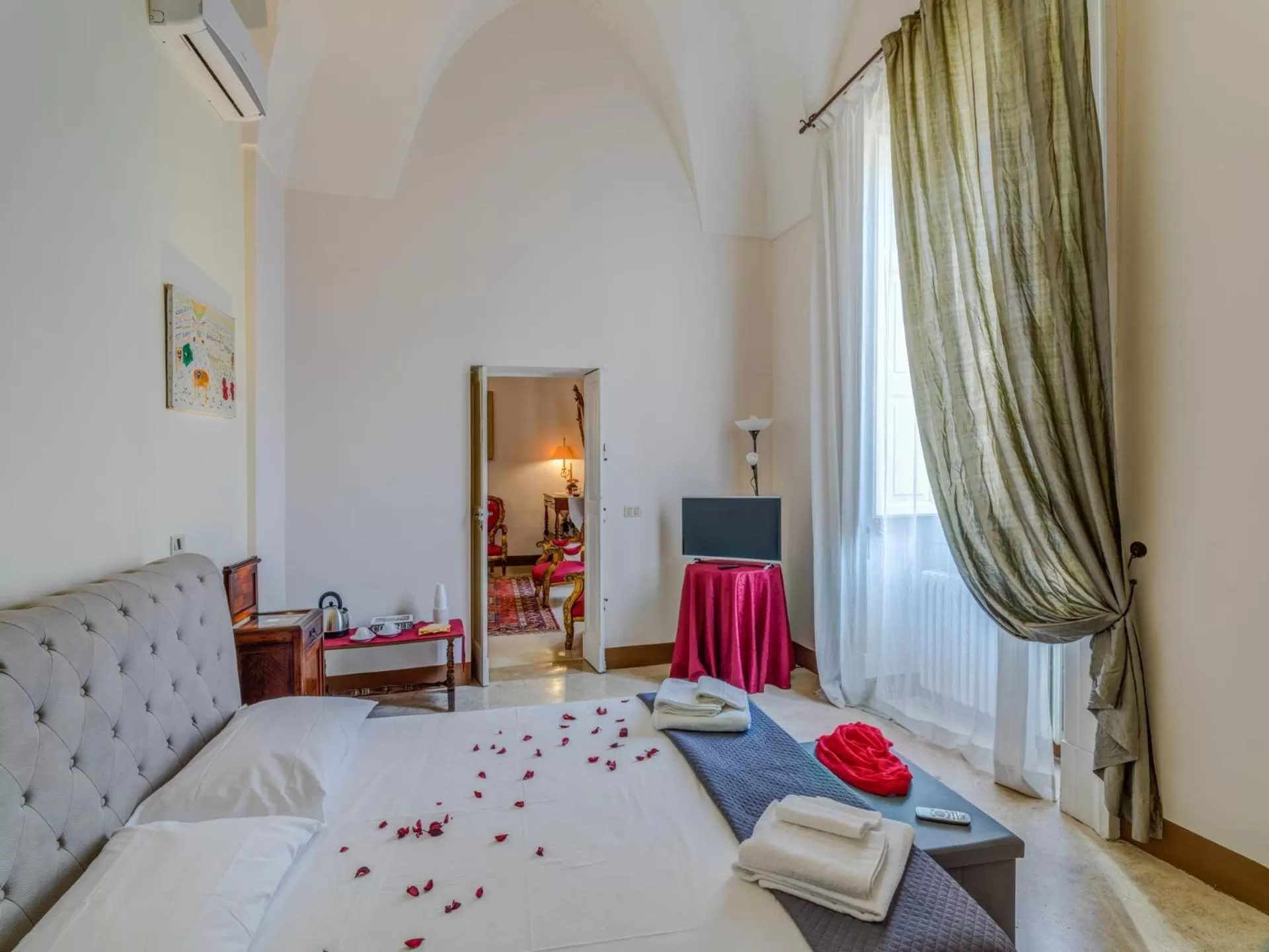 Bedroom, Bed in Dimora San Leucio