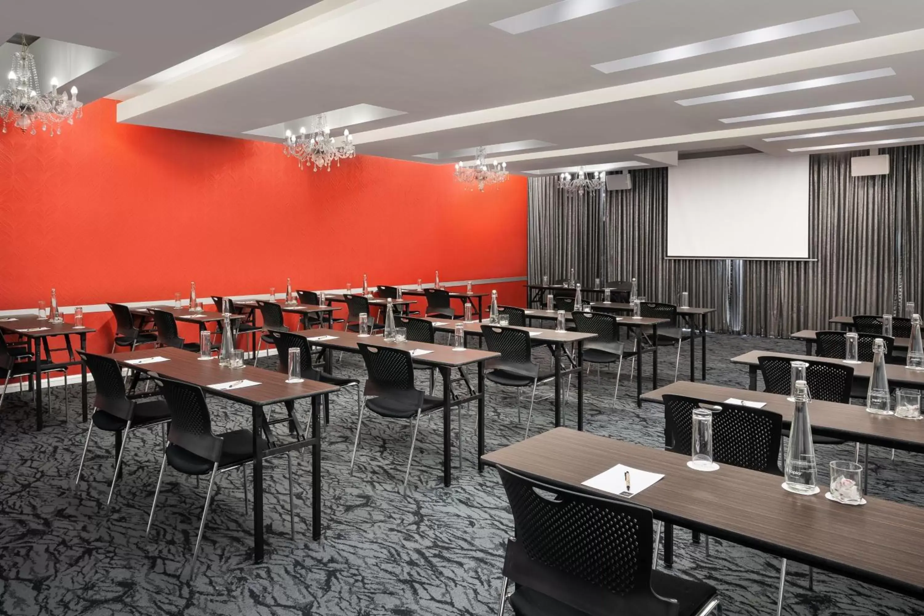 Meeting/conference room, Restaurant/Places to Eat in Protea Hotel Fire & Ice by Marriott Cape Town