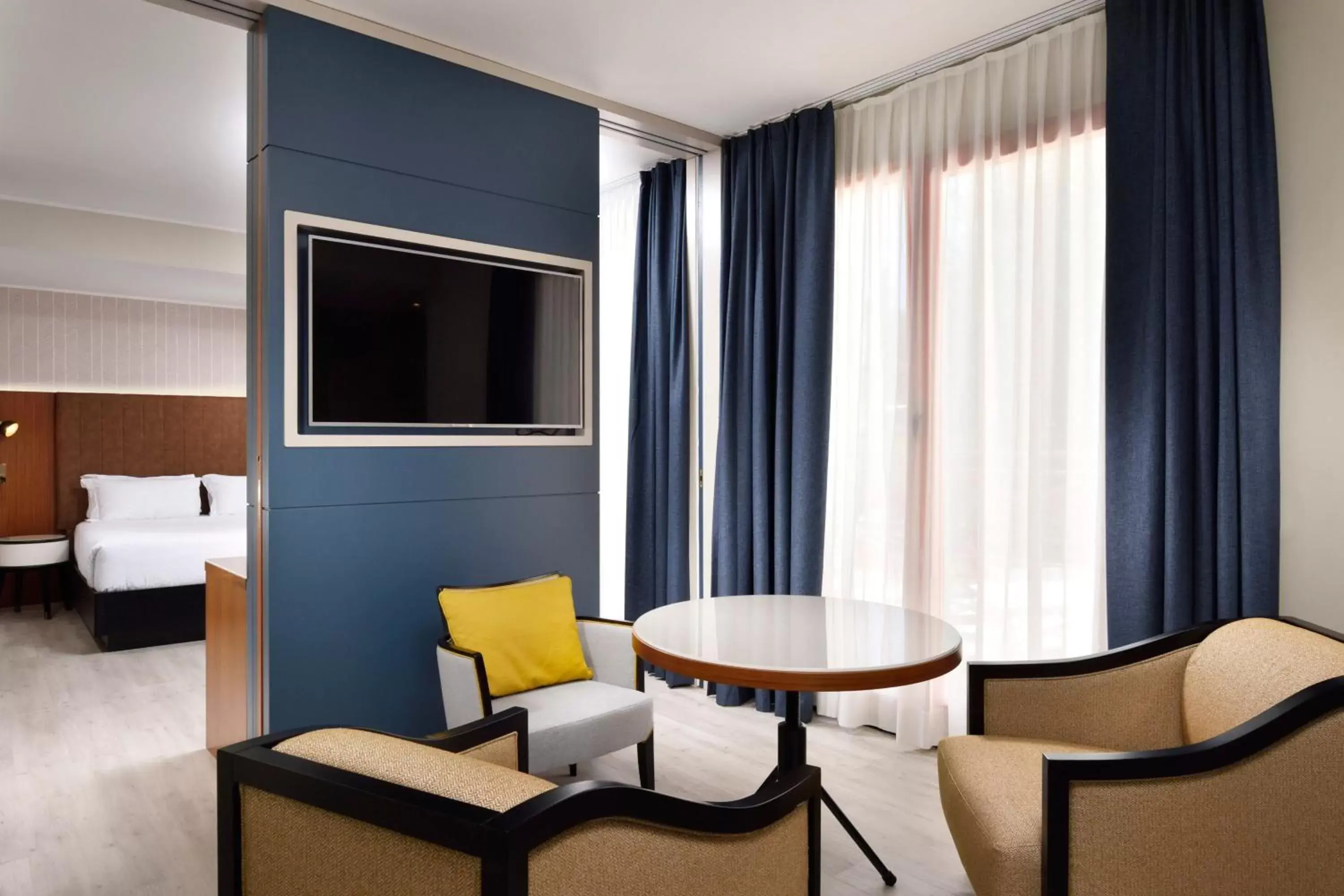 Bedroom, Seating Area in Four Points by Sheraton Siena