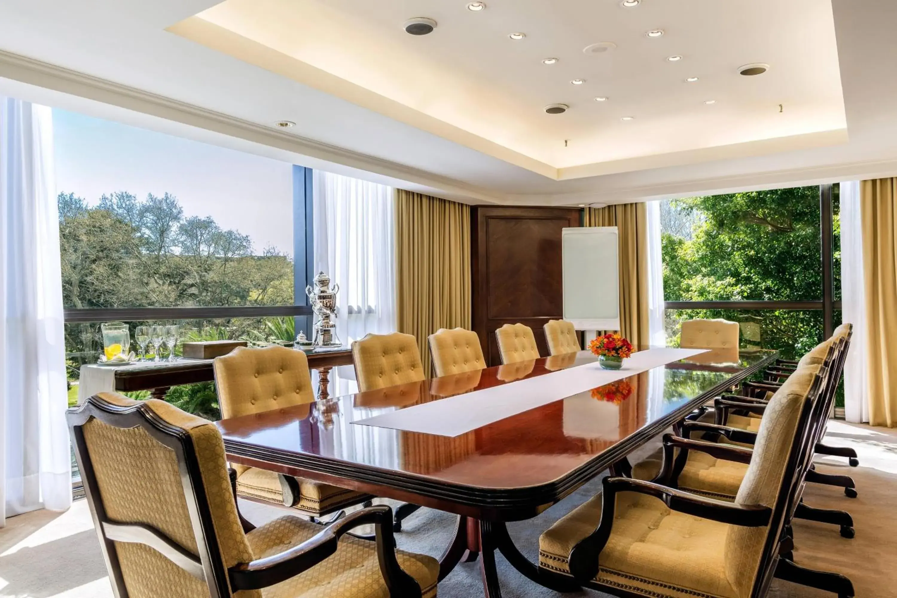 Meeting/conference room in Park Tower, A Luxury Collection Hotel, Buenos Aires