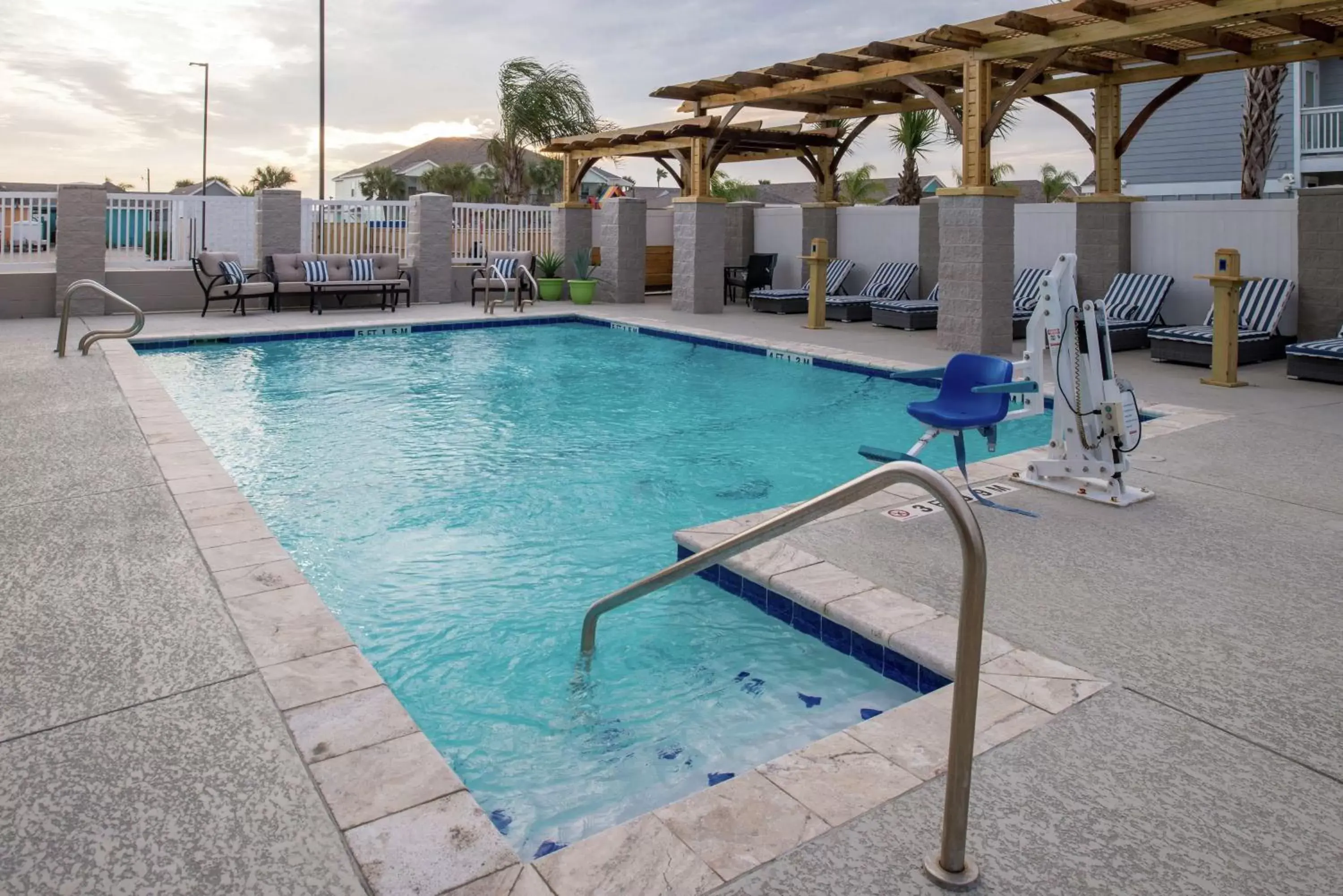 Pool view, Swimming Pool in Hampton Inn and Suites Port Aransas