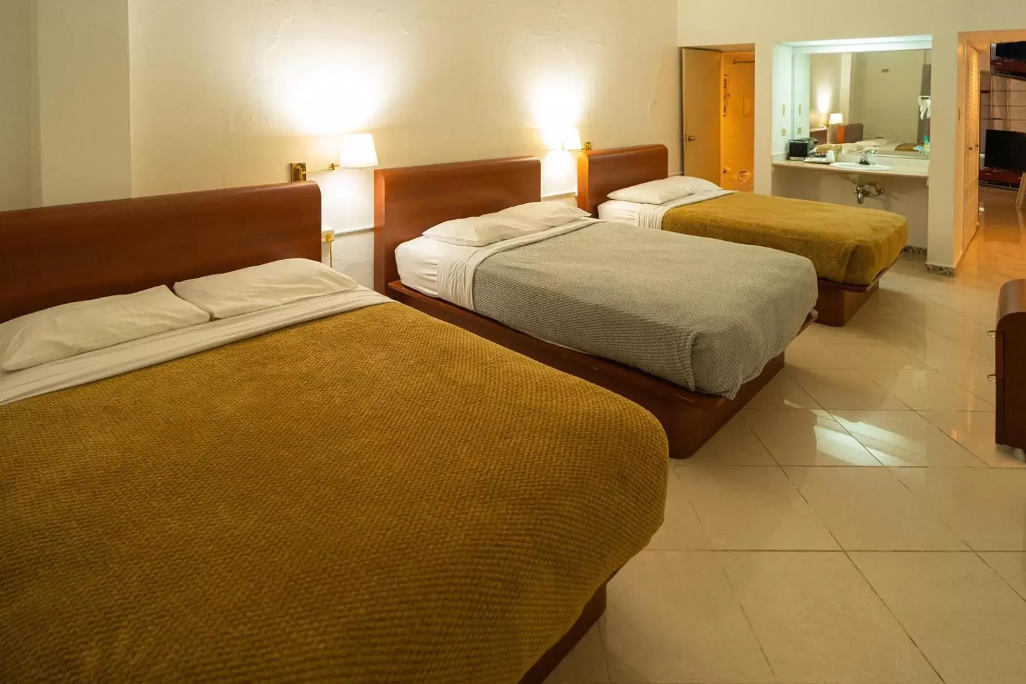 Bedroom, Bed in Solace by the Sea Bedroom, Bed in Solace by the Sea