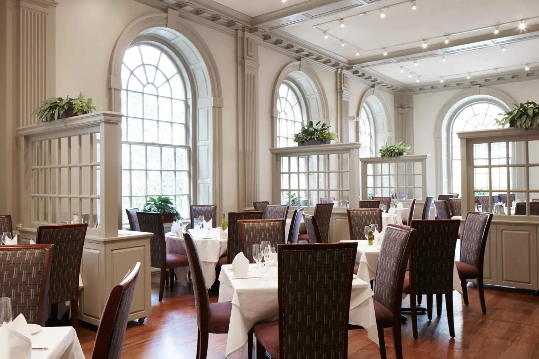 Restaurant/Places to Eat in Club Quarters Hotel Rittenhouse Square, Philadelphia
