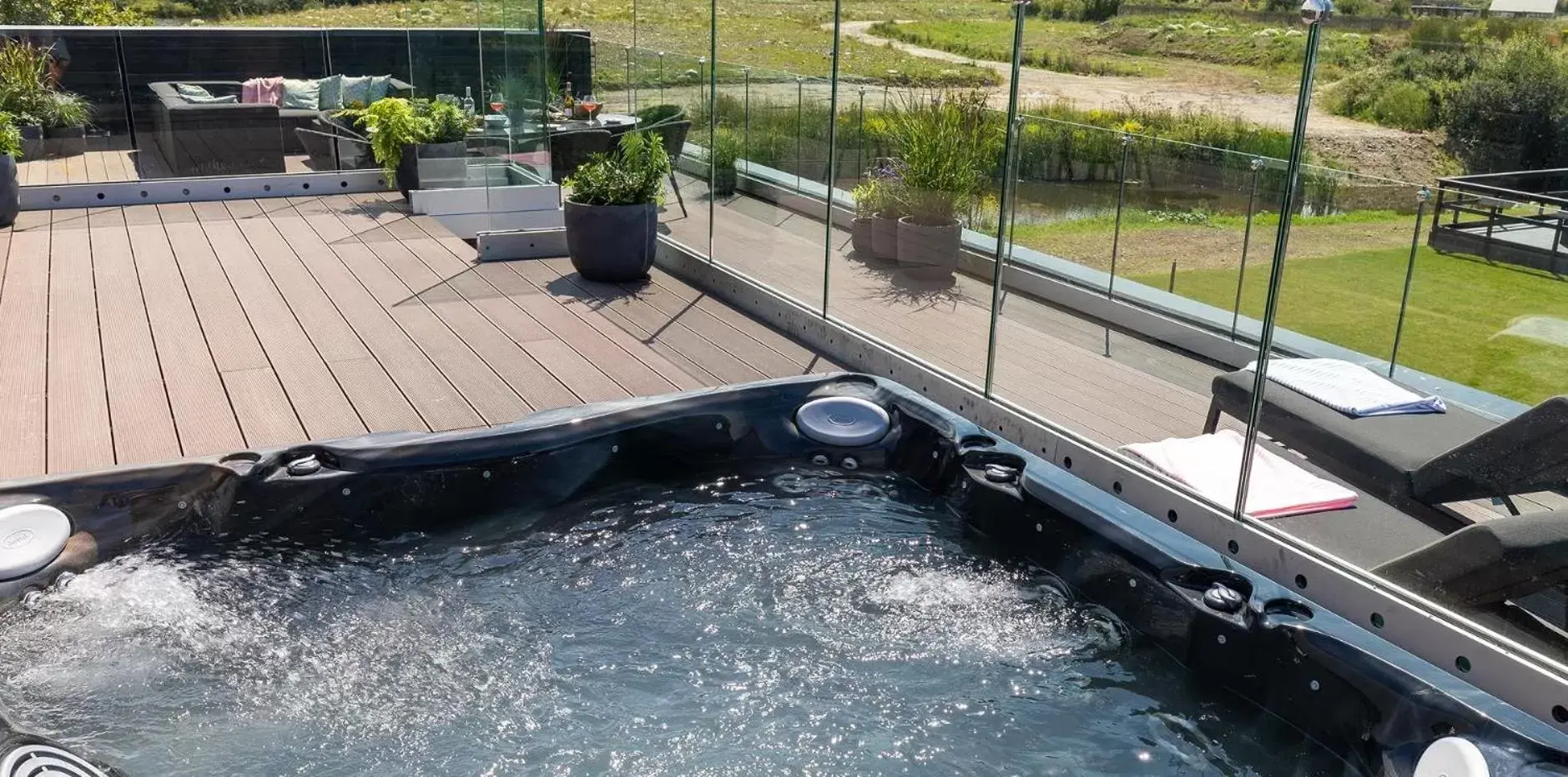 Hot Tub in Retallack Resort & Spa