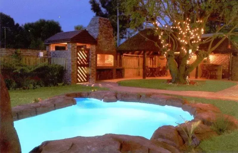 Swimming Pool in Treetops Guesthouse