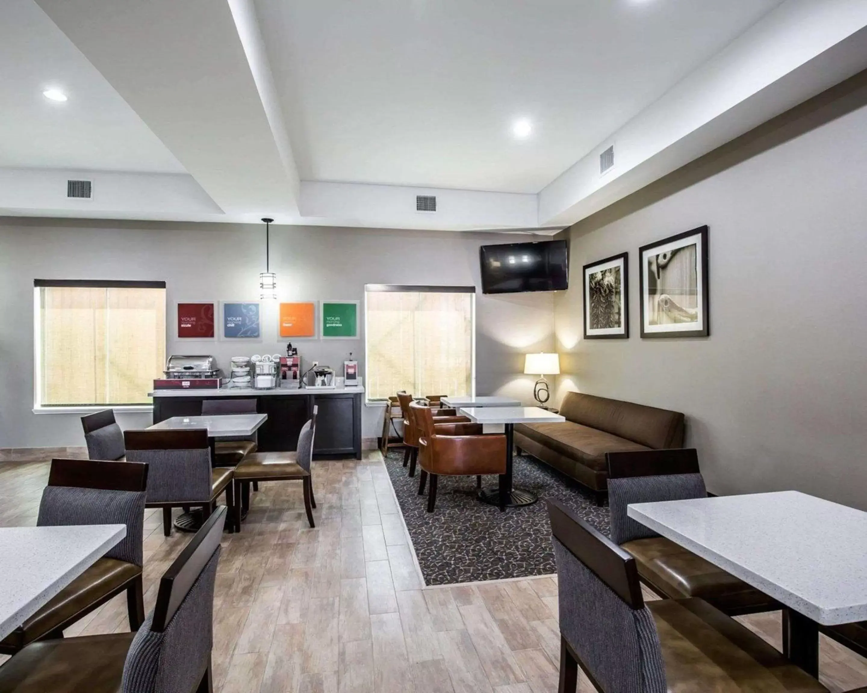 Restaurant/places to eat, Lounge/Bar in Comfort Suites Houston Northwest Cy-Fair