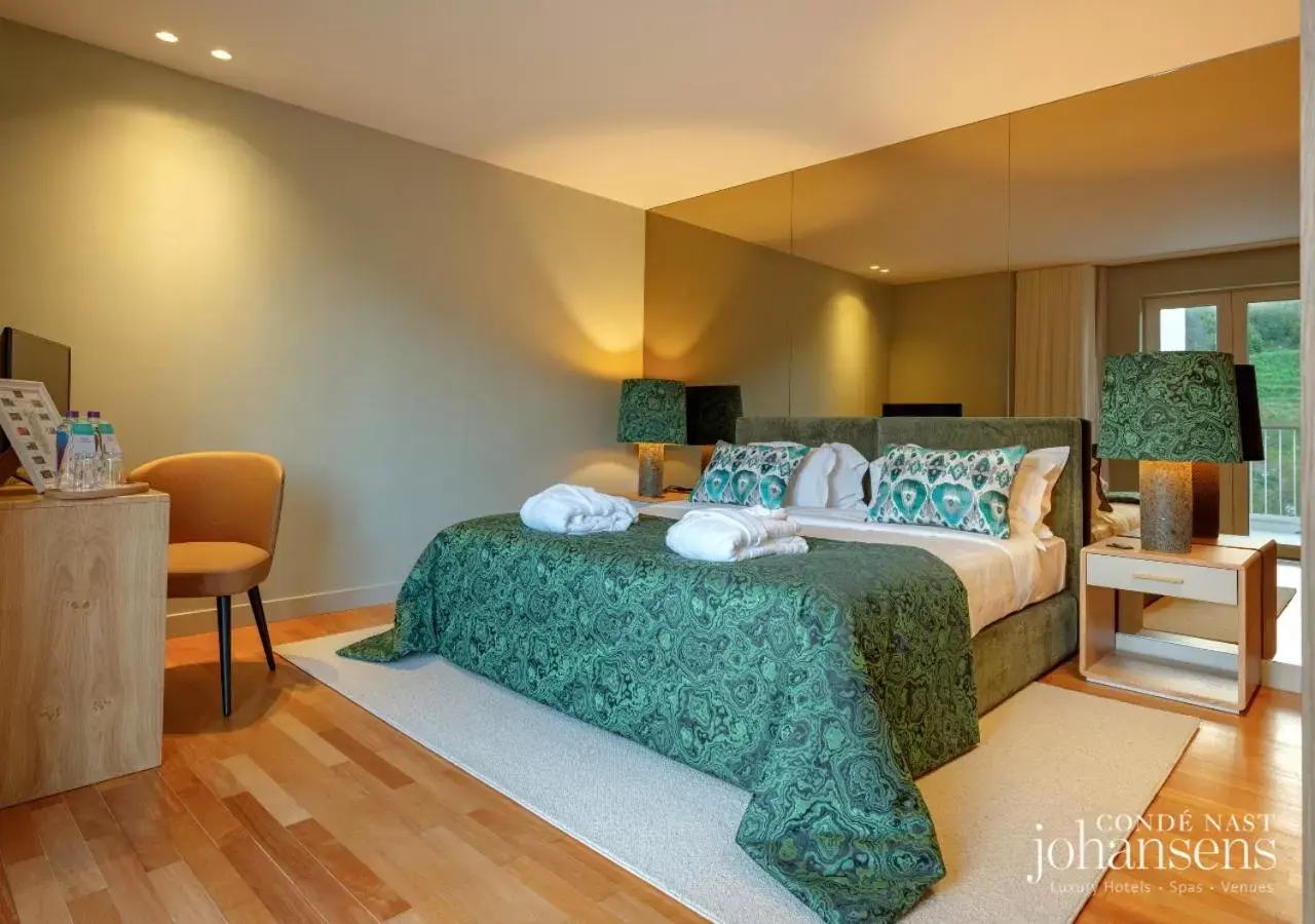 Bedroom, Bed in Pure Monchique Hotel - Villa Termal Spa Resort - by Unlock Hotels Bedroom, Bed in Pure Monchique Hotel - Villa Termal Spa Resort - by Unlock Hotels