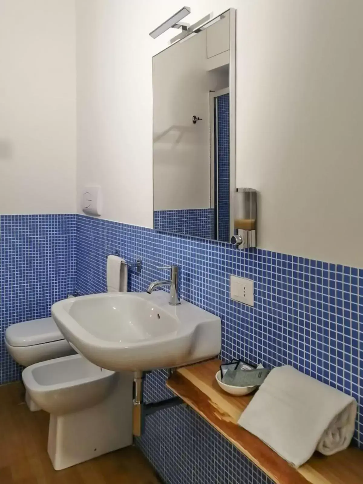 Toilet, Bathroom in Ballarooms B&B Palermo Centro