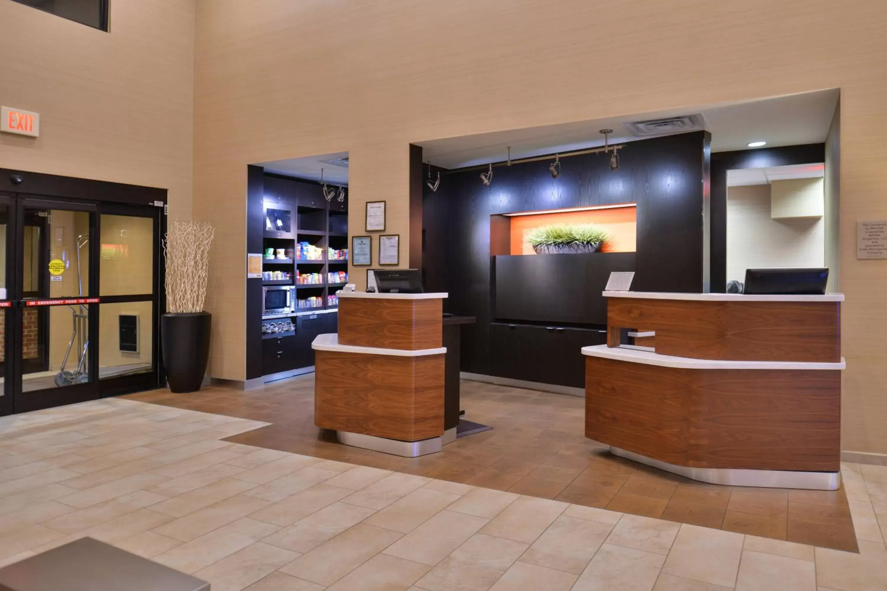 Lobby or reception, Lobby/Reception in Courtyard by Marriott Decatur