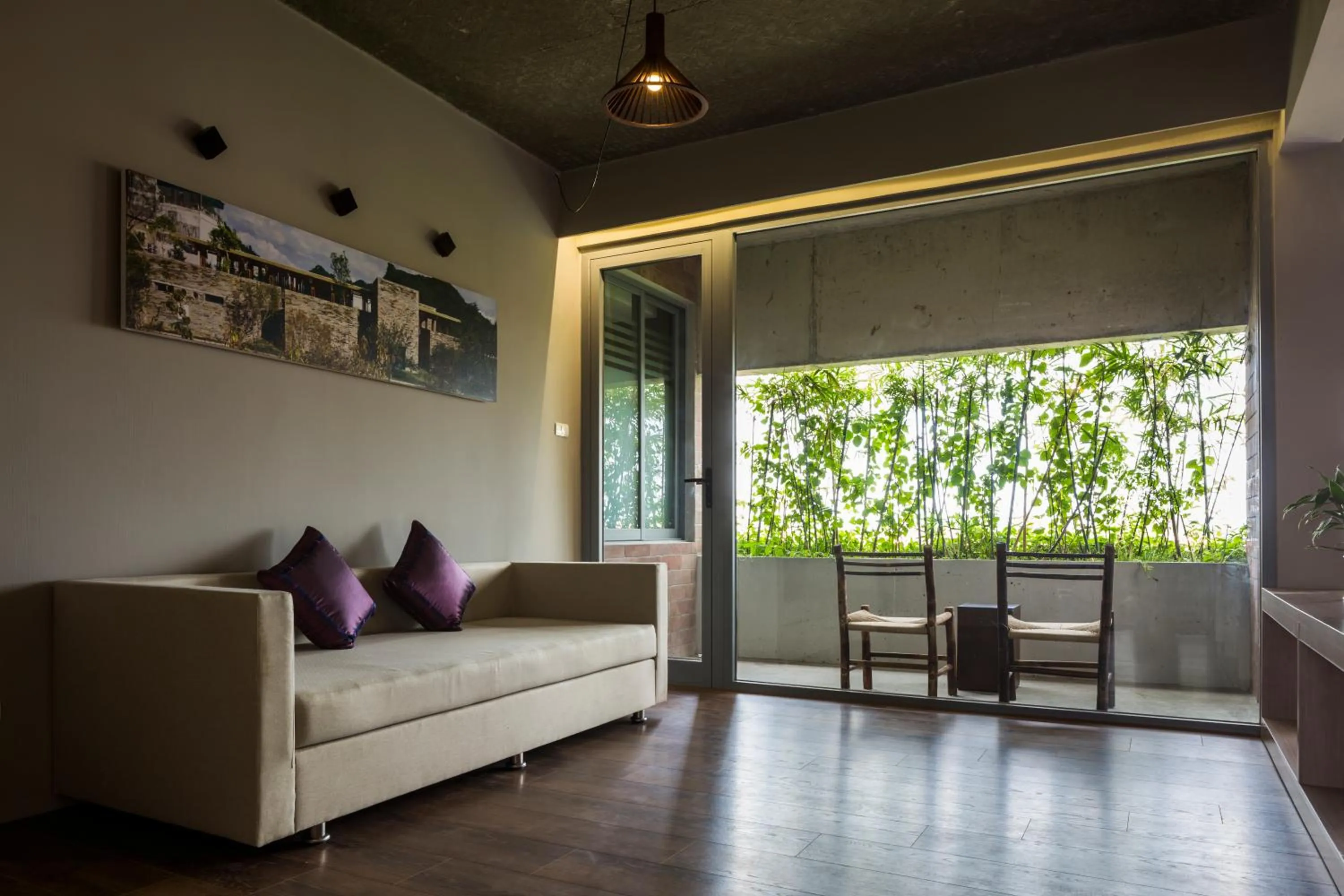 Decorative detail in Mulberry Collection Silk Eco