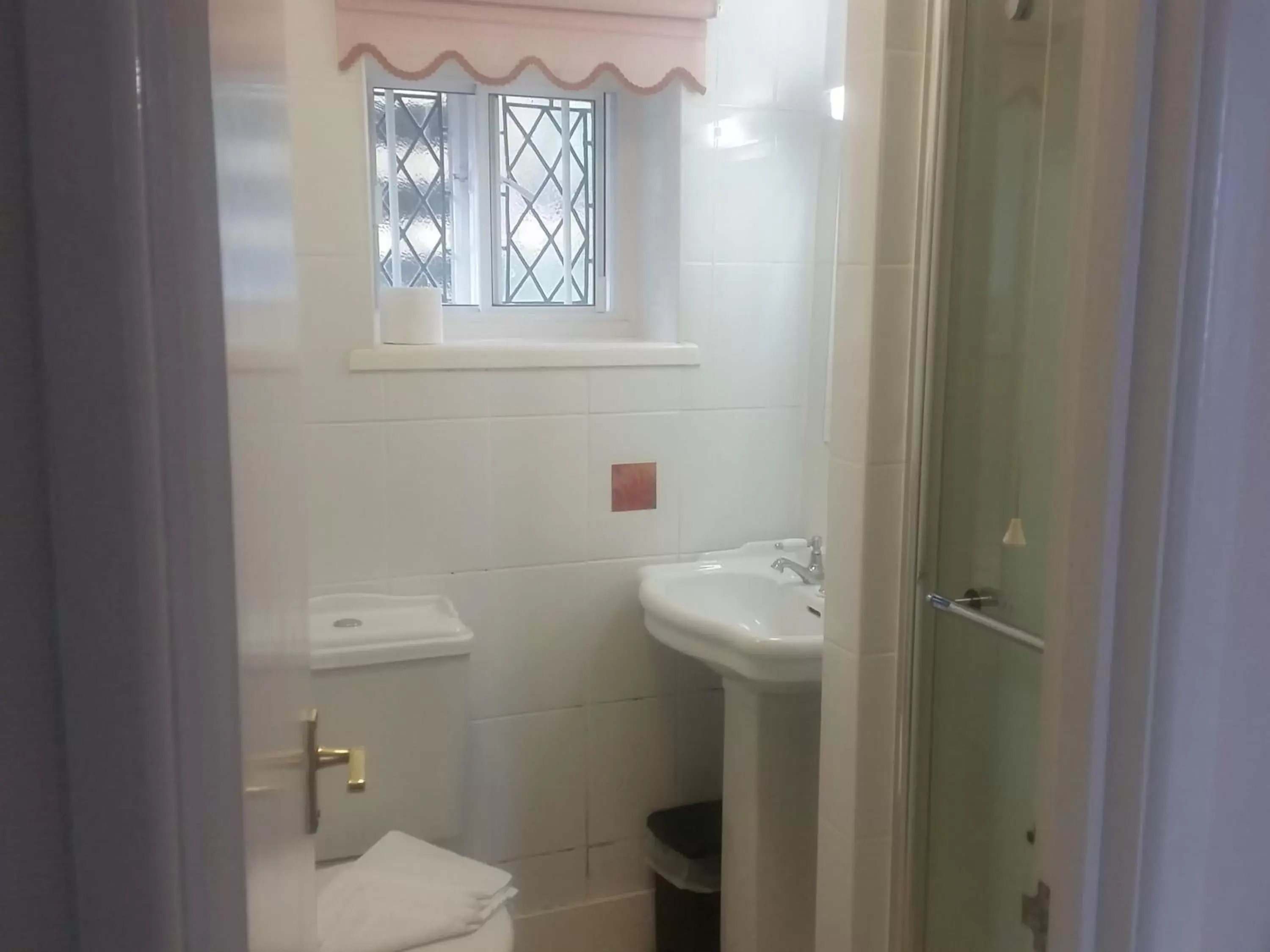Bathroom in Kersbrook Guest Accommodation