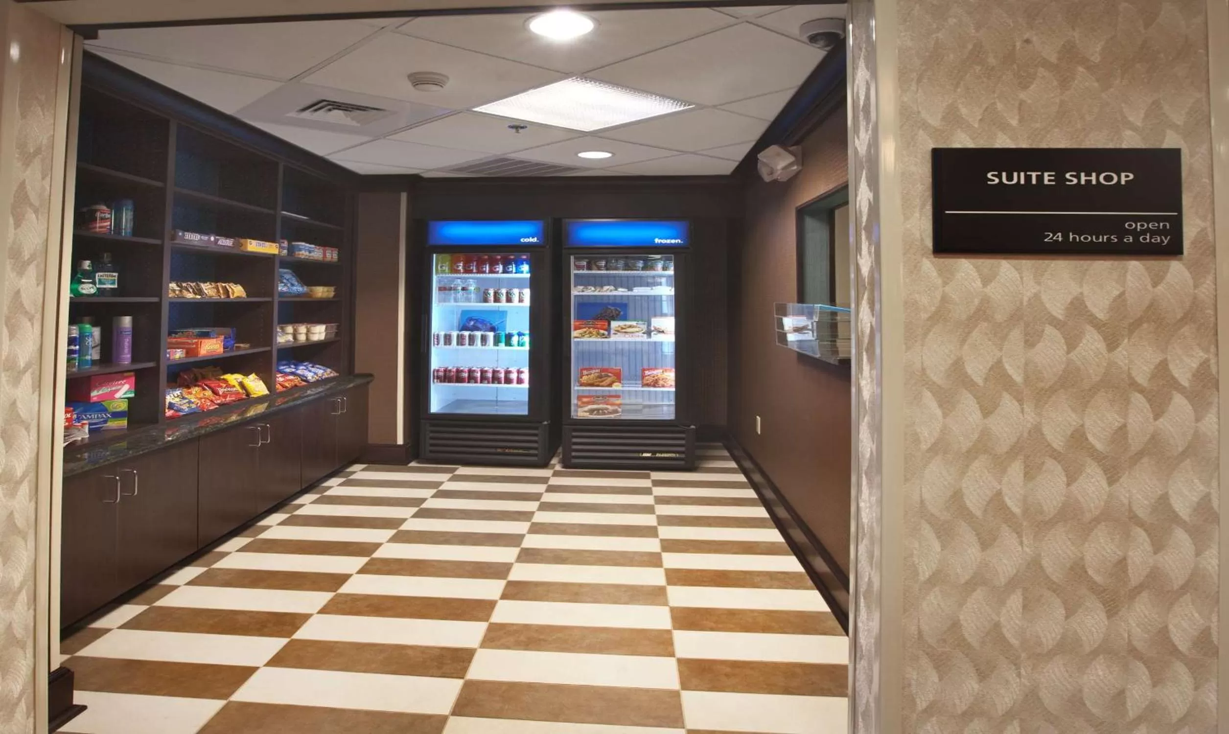 Restaurant/places to eat in Hampton Inn New Albany