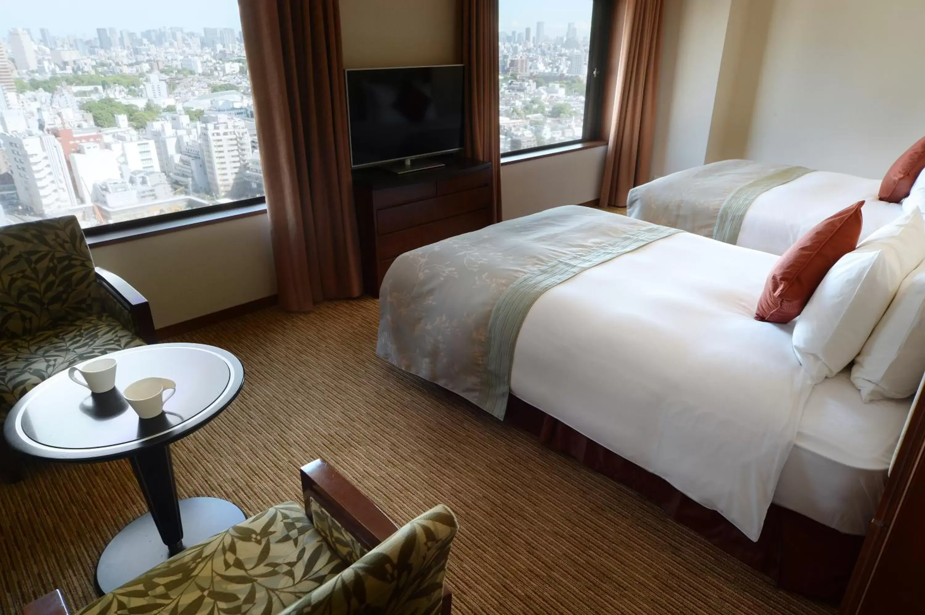 Bed in Hotel Metropolitan Tokyo Ikebukuro