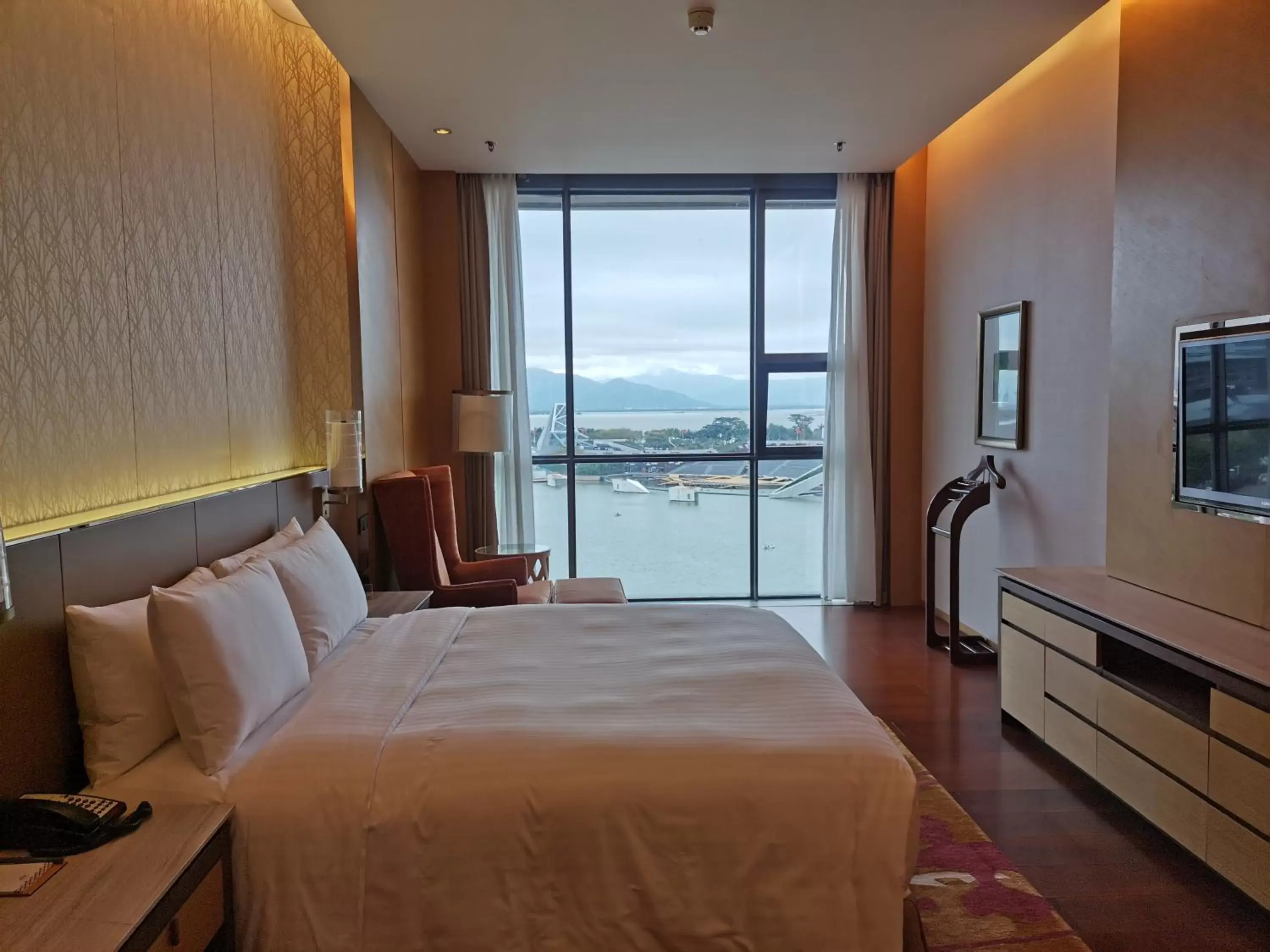 View (from property/room), Bed in The OCT Harbour, Shenzhen - Marriott Executive Apartments