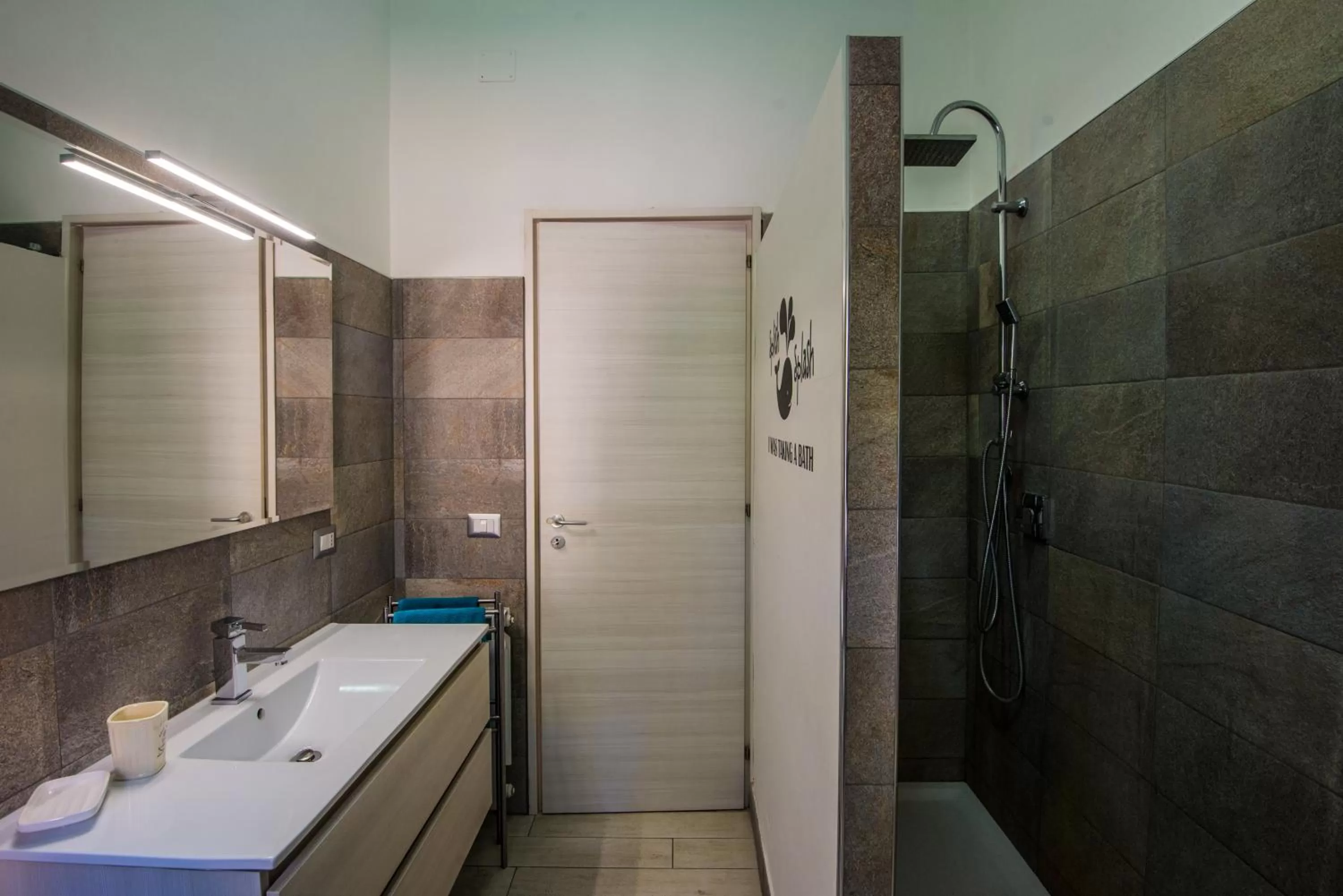 Bathroom in Maison De Revel
