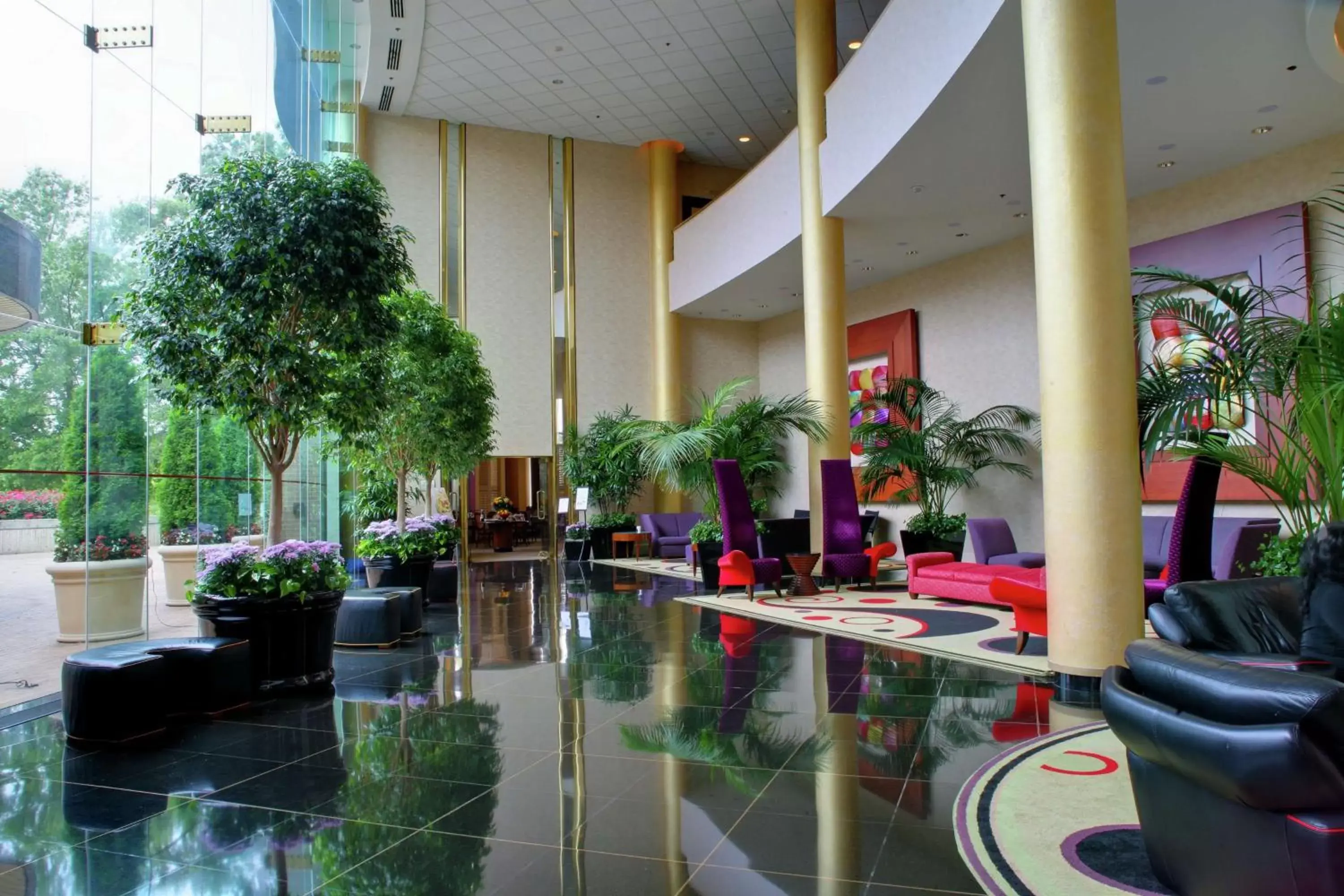 Lobby or reception in Hilton Washington Dulles Airport