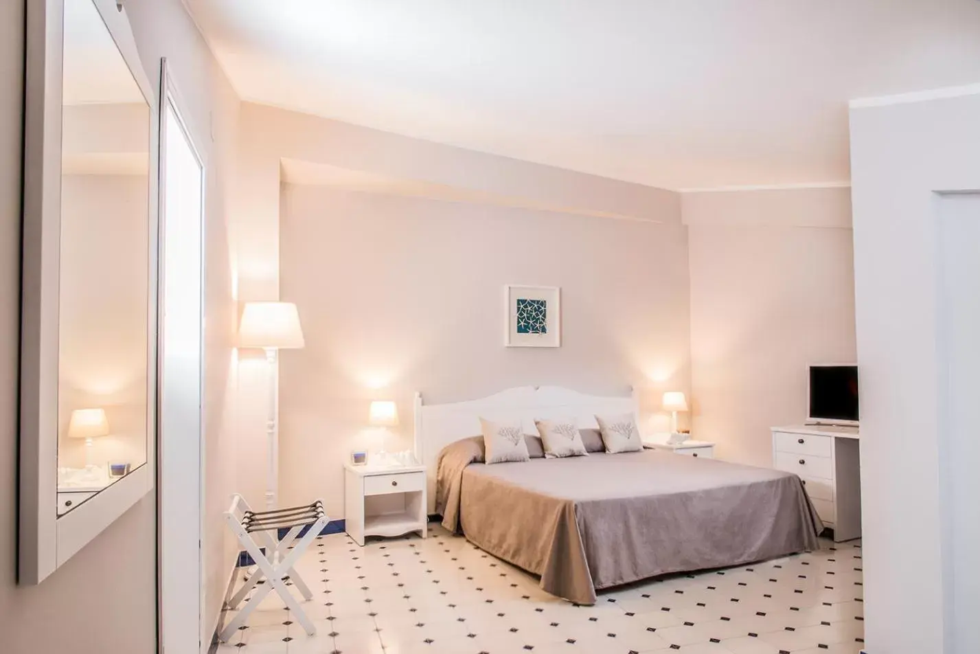 Double Room - single occupancy in Hotel Tonnara Trabia Double Room - single occupancy in Hotel Tonnara Trabia