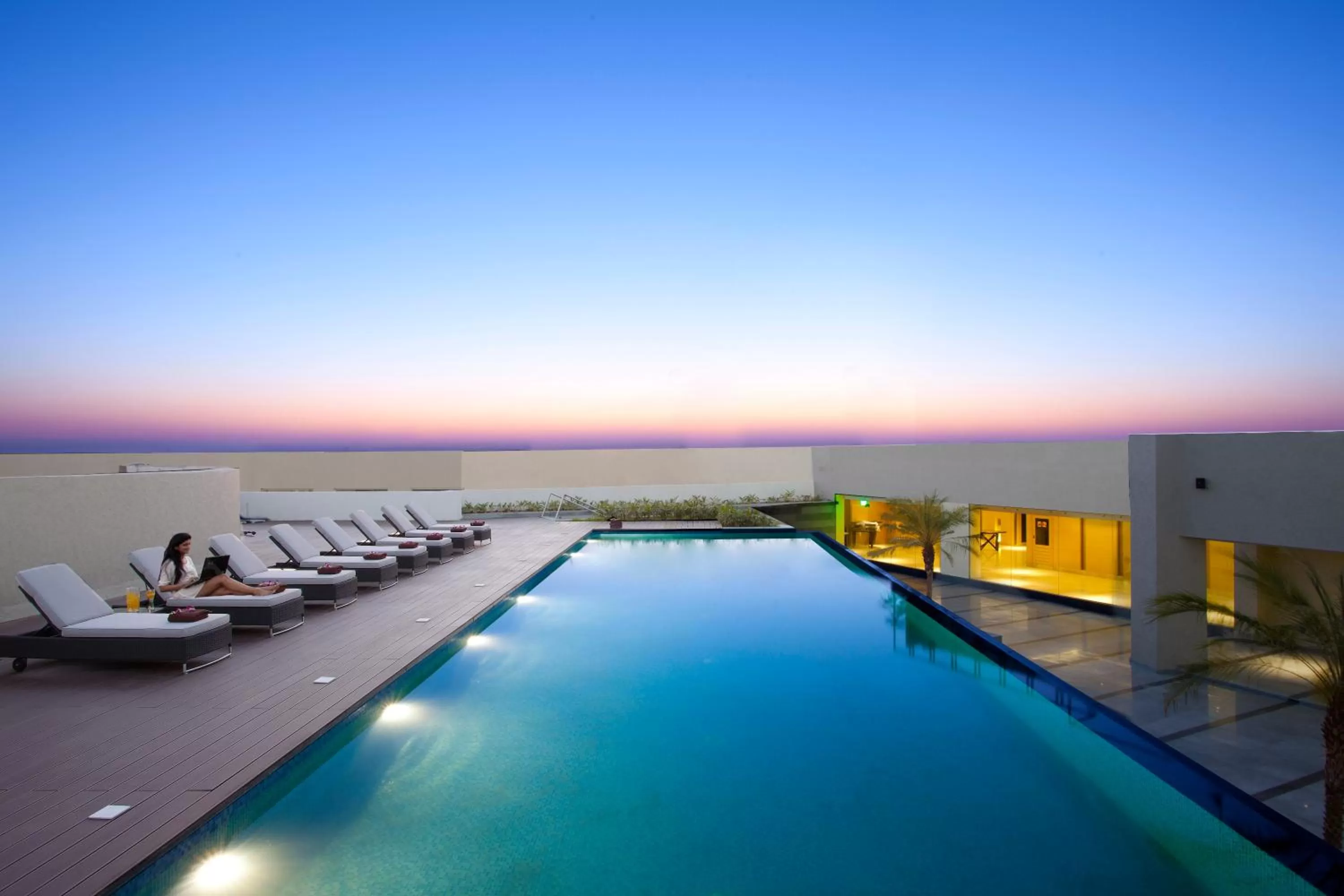 Swimming pool in Courtyard by Marriott Bhopal