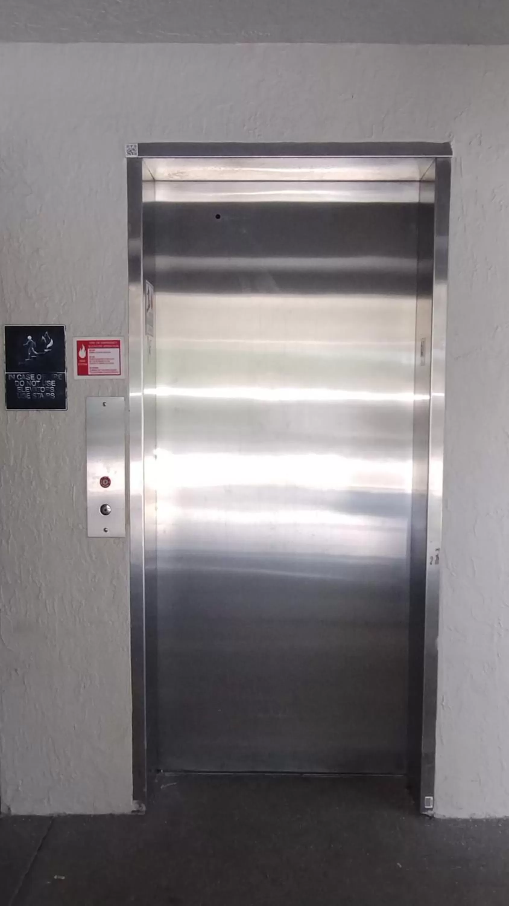 Property building in Super 8 Motel by Wyndham near Fort Lauderdale Arpt