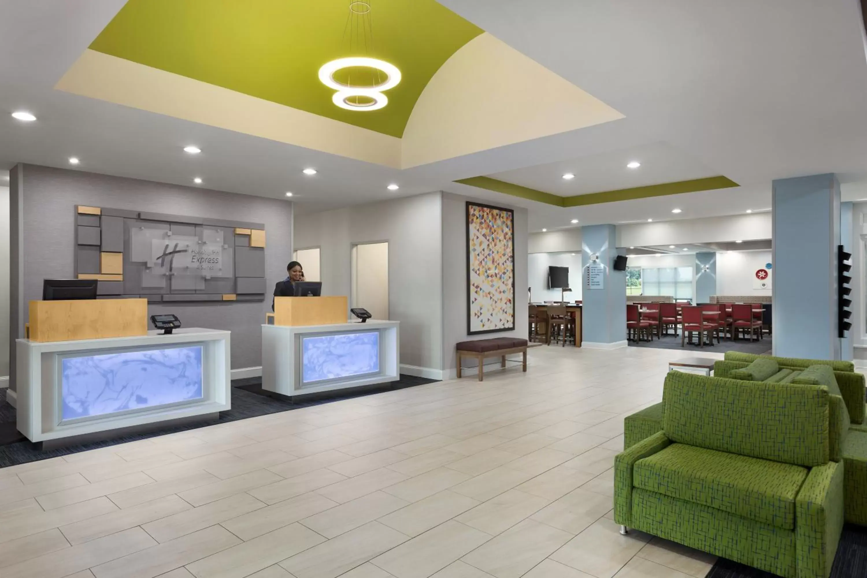 Property building, Lobby/Reception in Holiday Inn Express & Suites Florence, an IHG Hotel