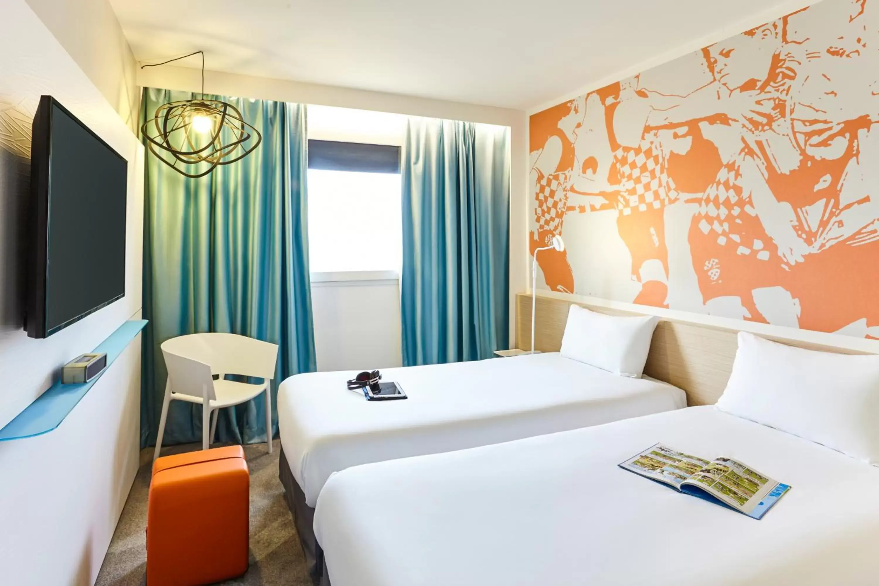 Bedroom, Bed in ibis Styles Toulouse Nord Sesquieres