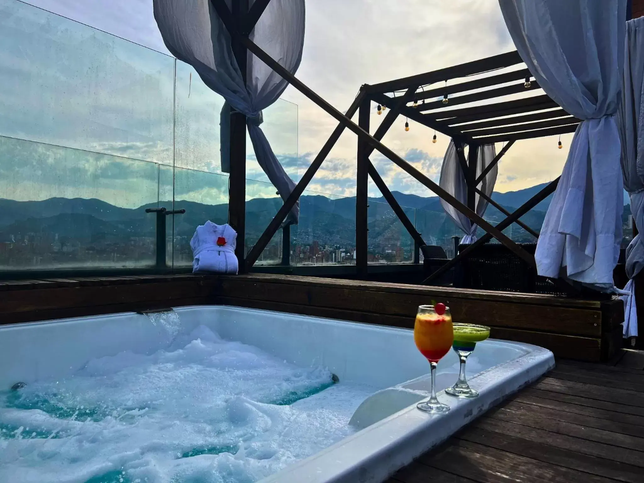 Balcony/Terrace in Tequendama Hotel Medellín - Estadio