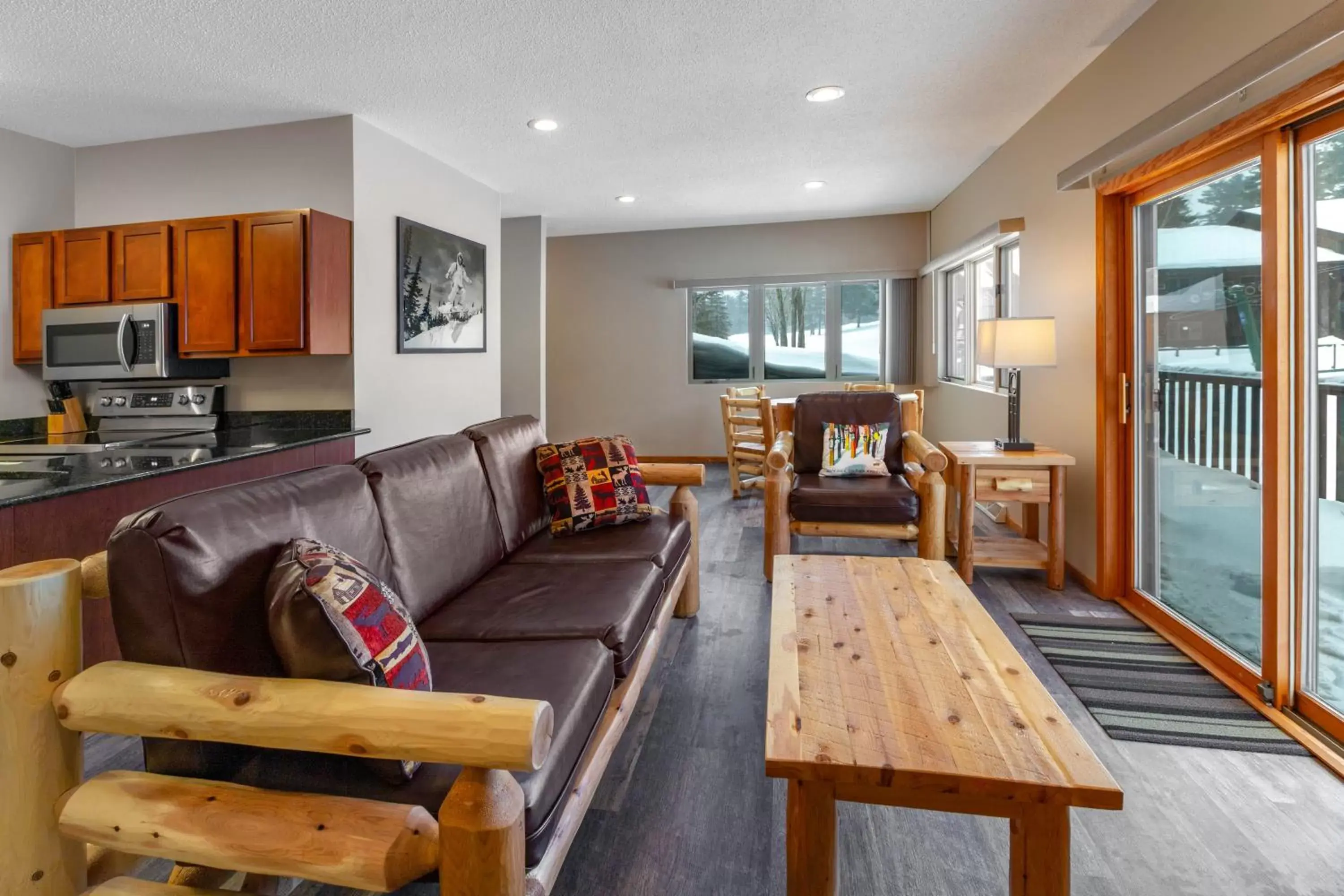 Living room, Seating Area in Pine Mountain Resort