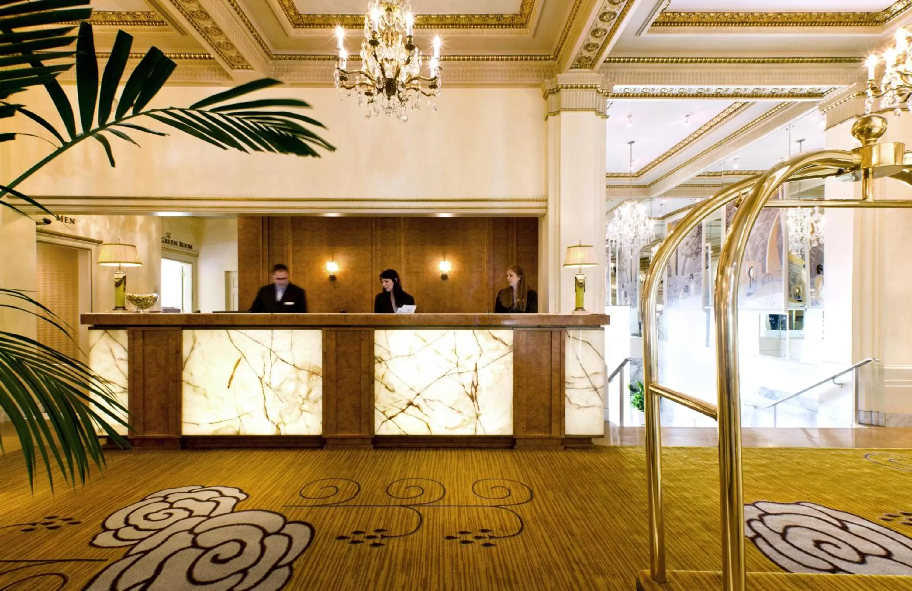 Lobby or reception, Lobby/Reception in Hotel DeLuxe, a Provenance Hotel