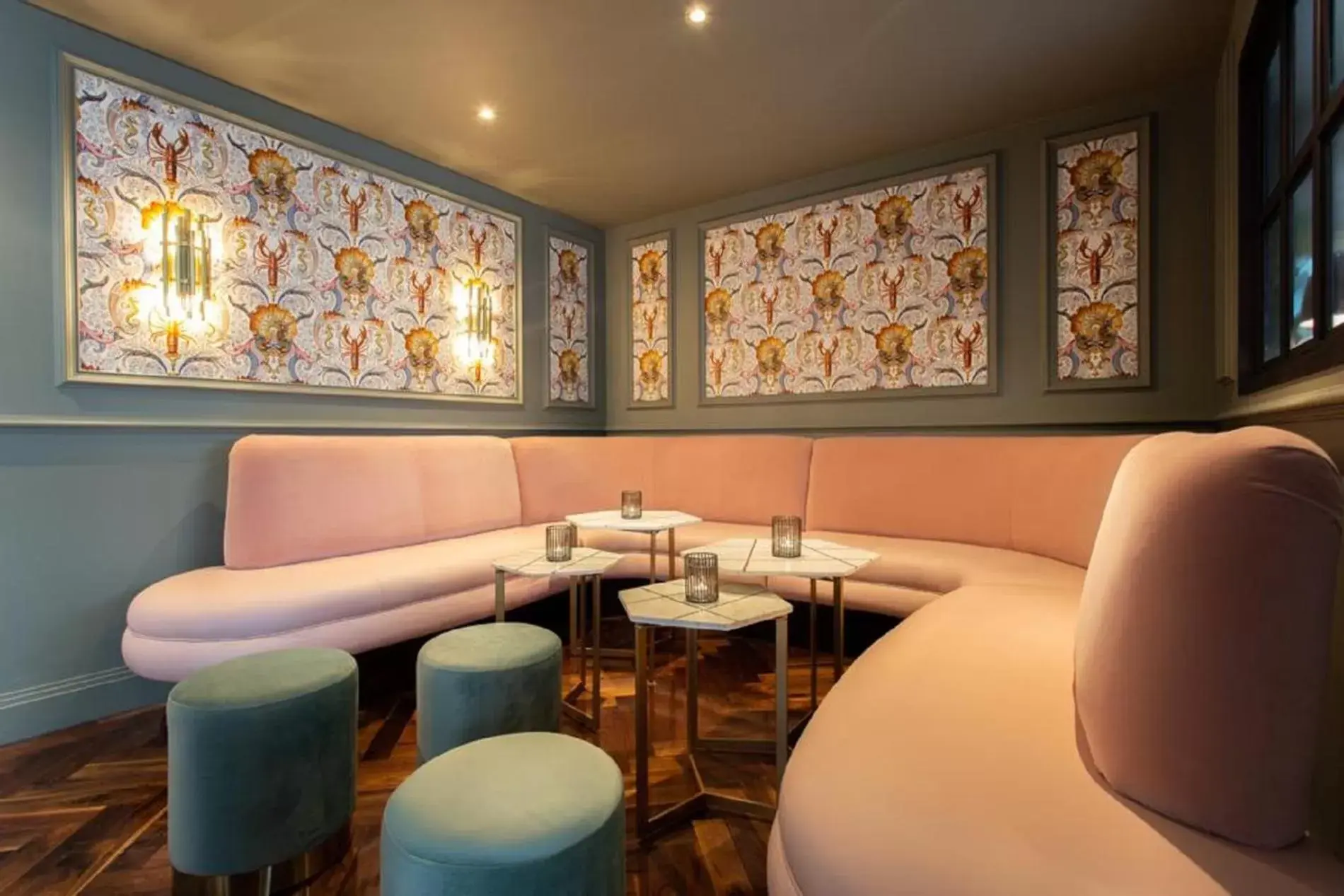 Restaurant/places to eat in The Savoy Hotel Restaurant/places to eat in The Savoy Hotel