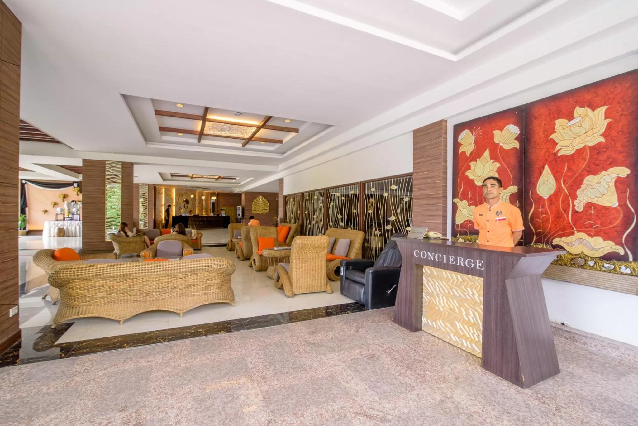 Golden Beach Cha-Am Hotel