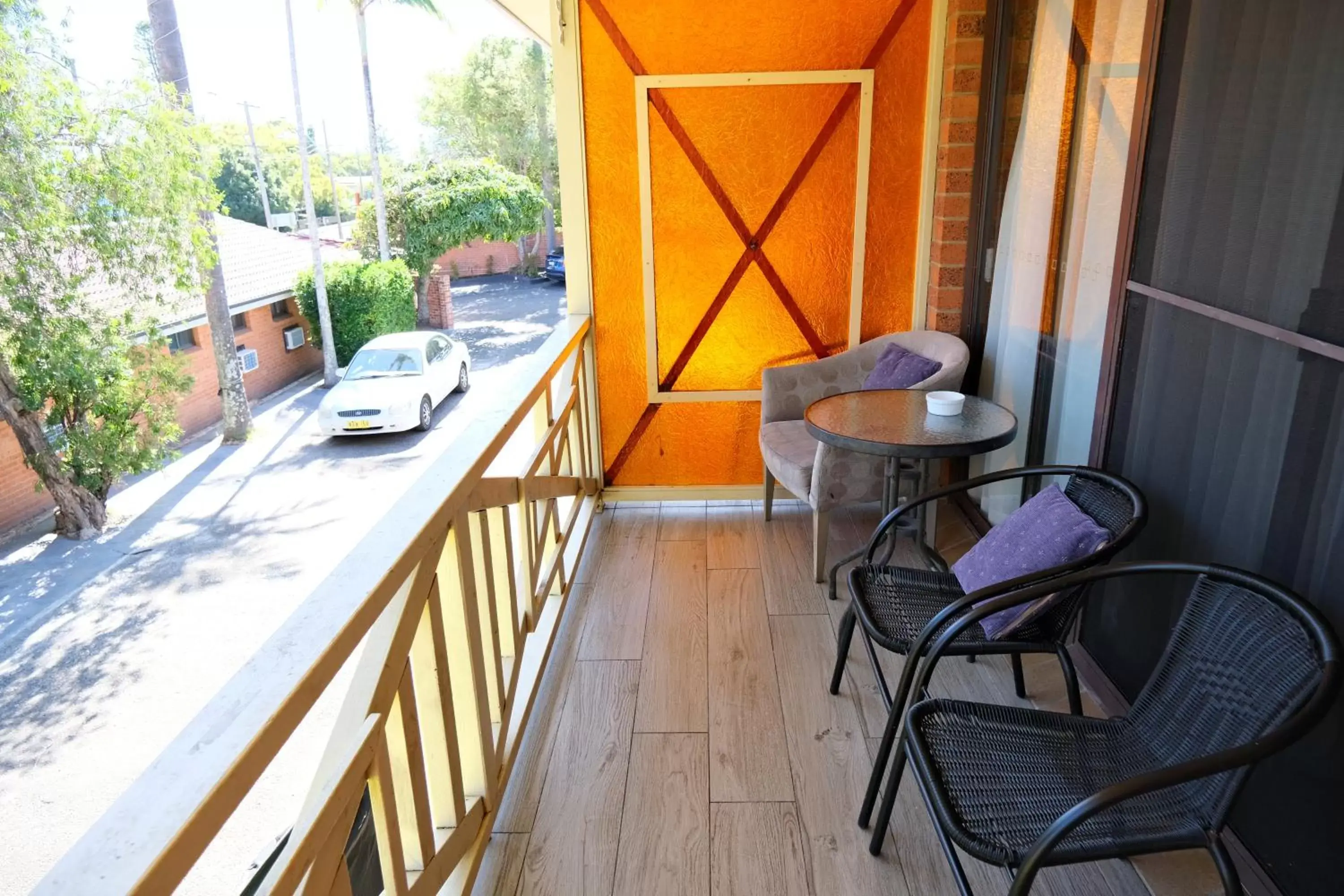 View (from property/room), Balcony/Terrace in Sapphire Palms Motel