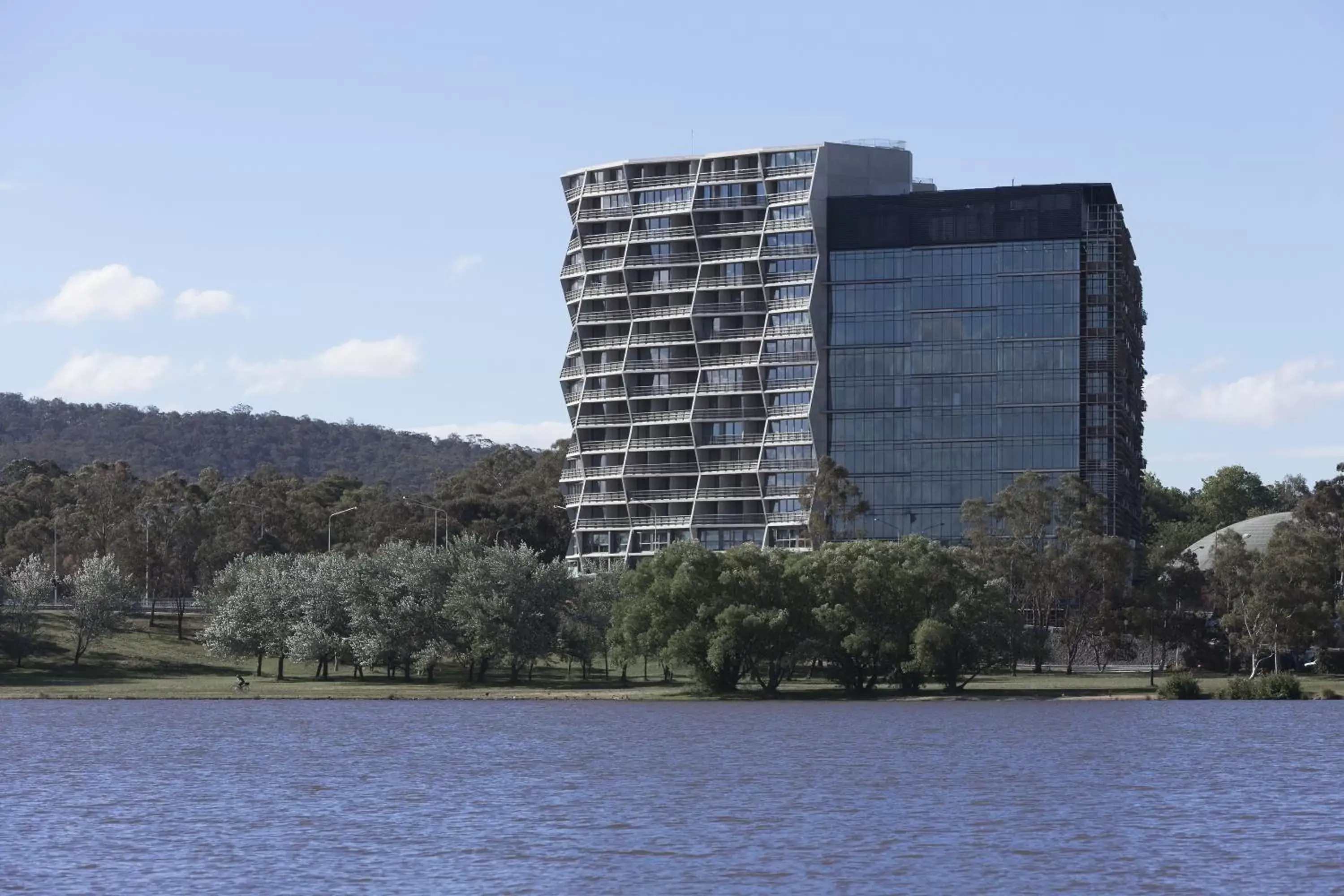 Property building in Nishi Apartments Eco Living by Ovolo Property building in Nishi Apartments Eco Living by Ovolo