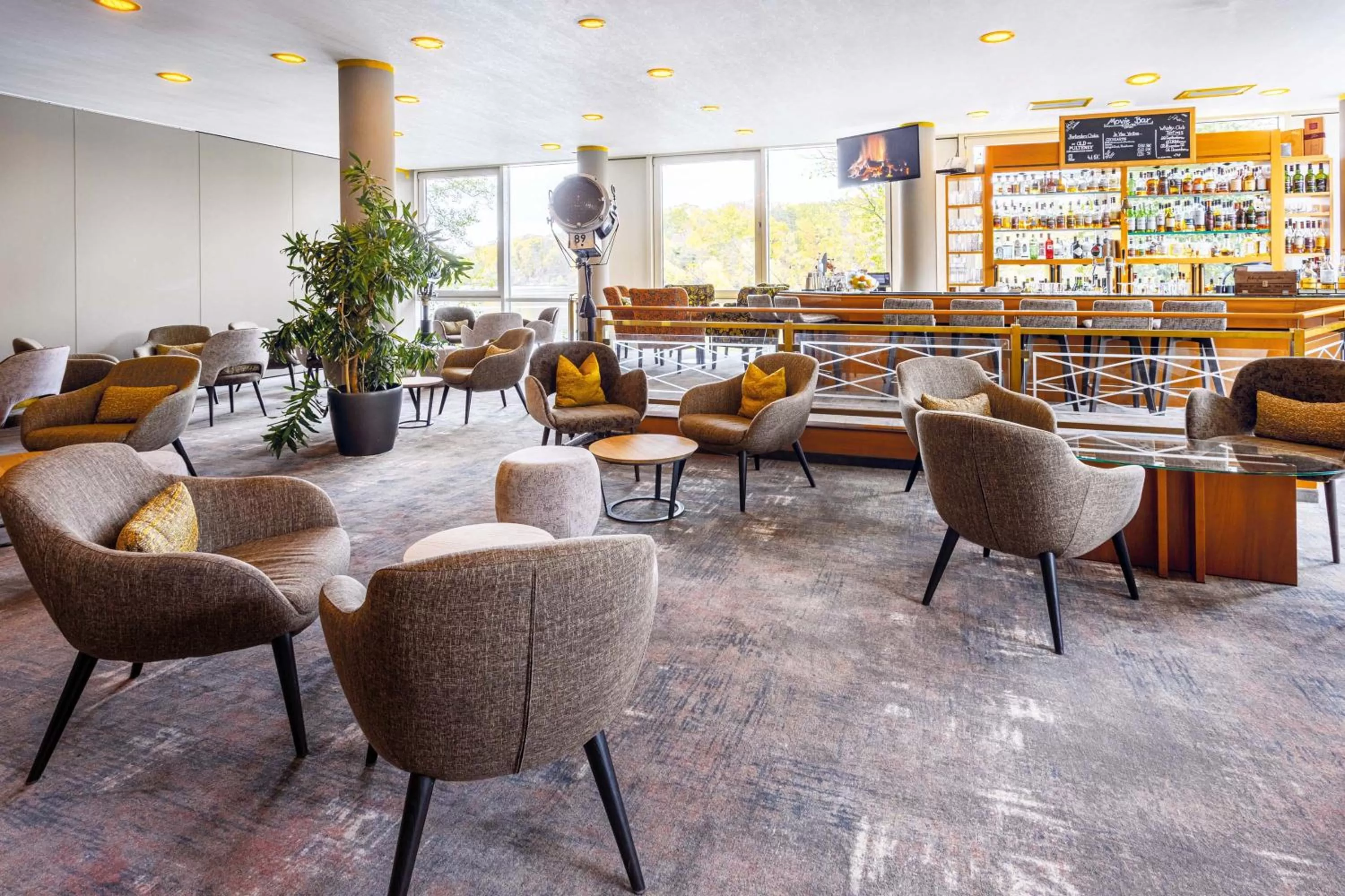 Lounge or bar in Seminaris Hotel Potsdam Griebnitzsee