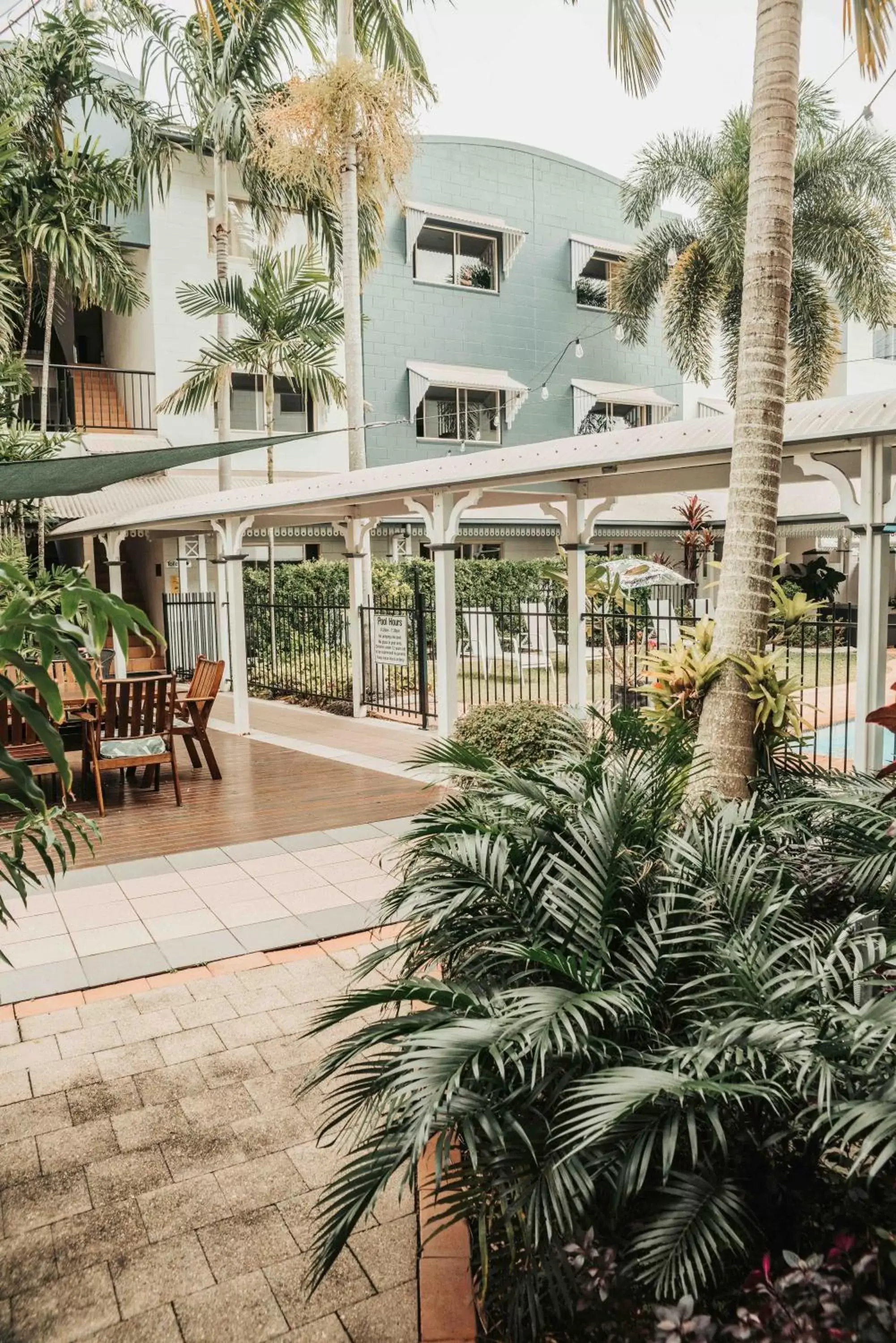 Inner courtyard view in Cairns Queens Court