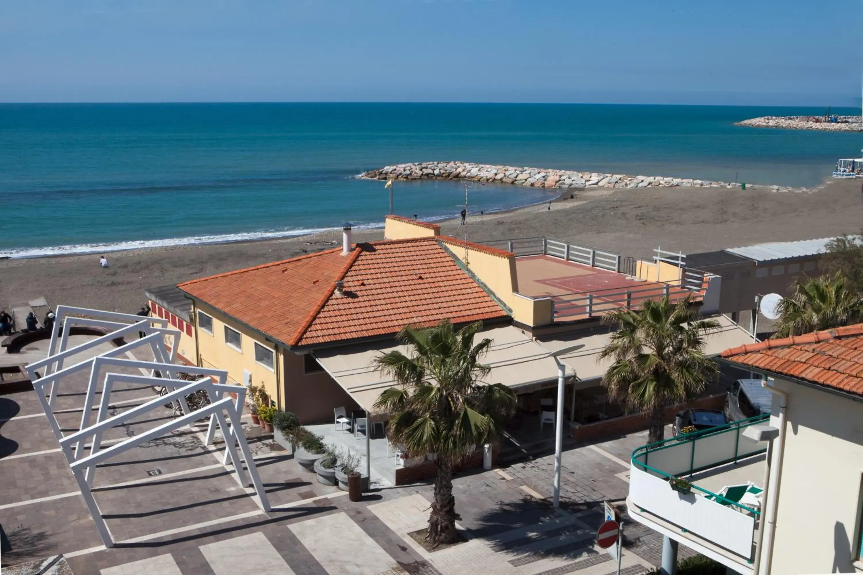 Spring, Sea View in Albergo La Lampara