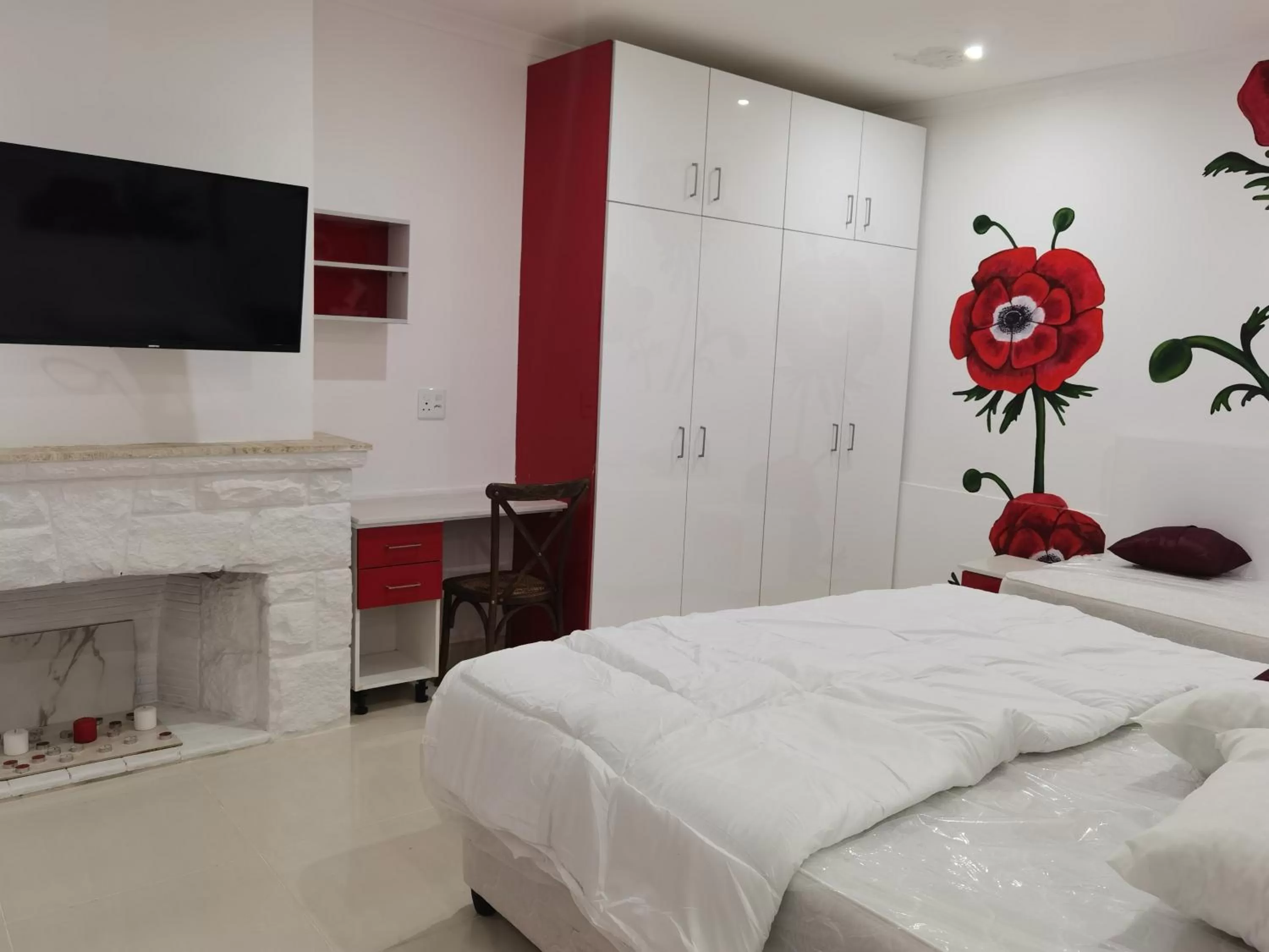 Bed in Gem of Manor drive