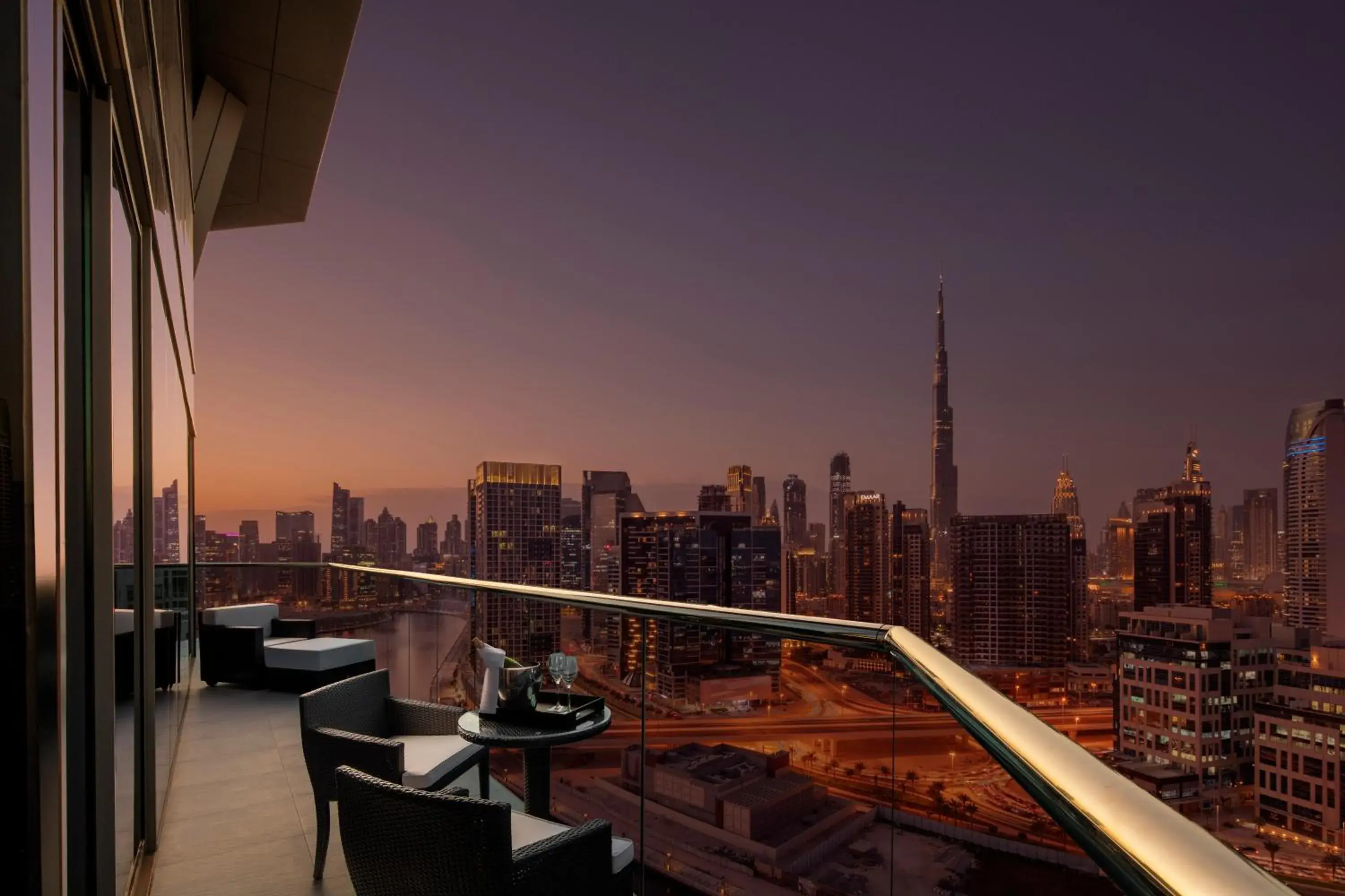 Nearby landmark, Balcony/Terrace in Hyde Hotel Dubai