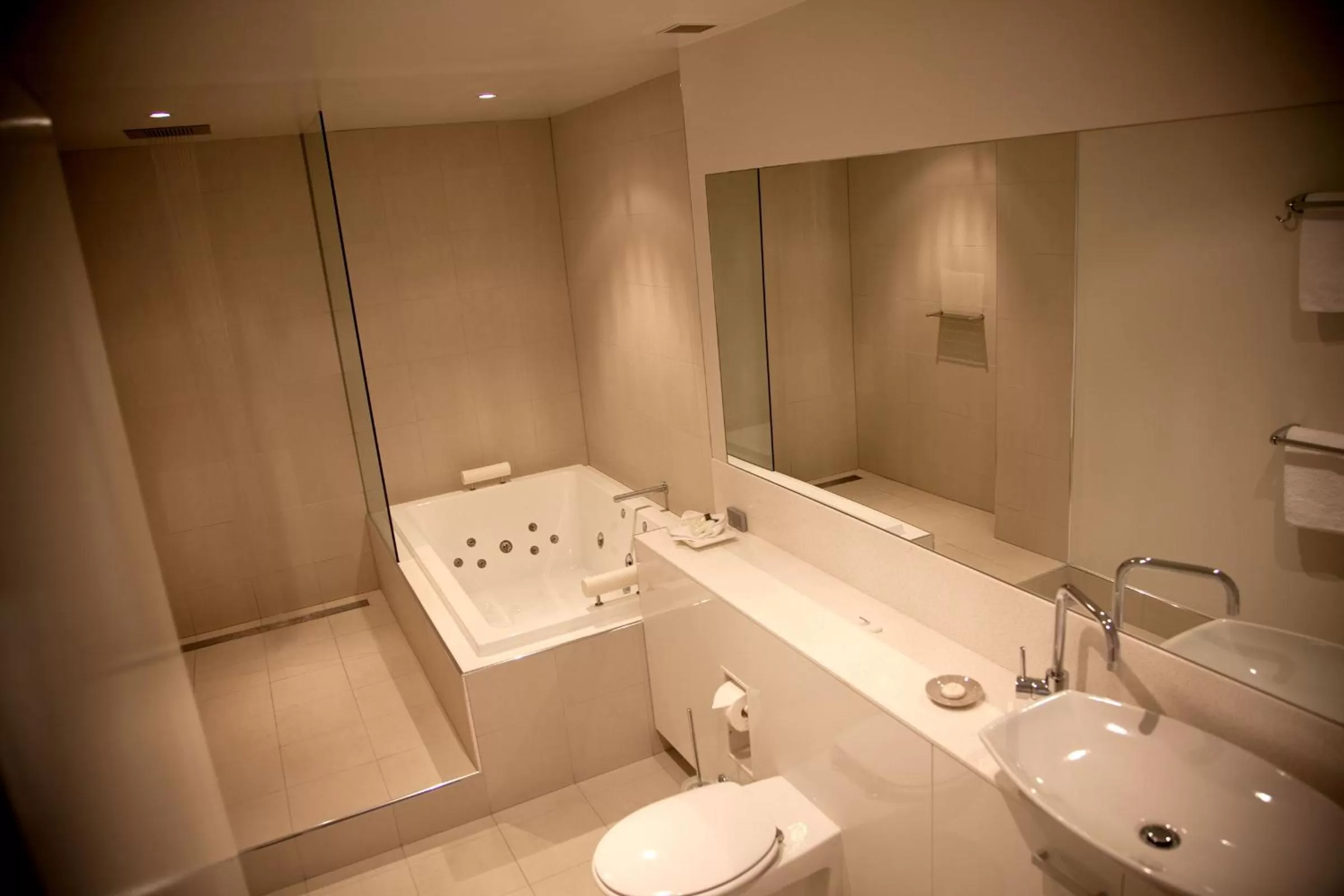 Shower in Salamanca Inn