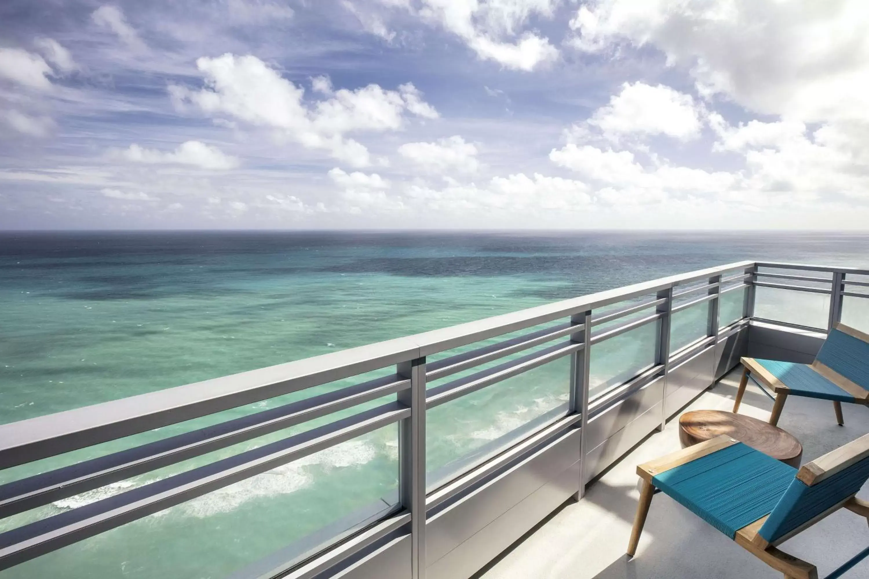 1 King Bed Corner Suite - Oceanfront Balcony in The Diplomat Beach Resort Hollywood, Curio Collection by Hilton