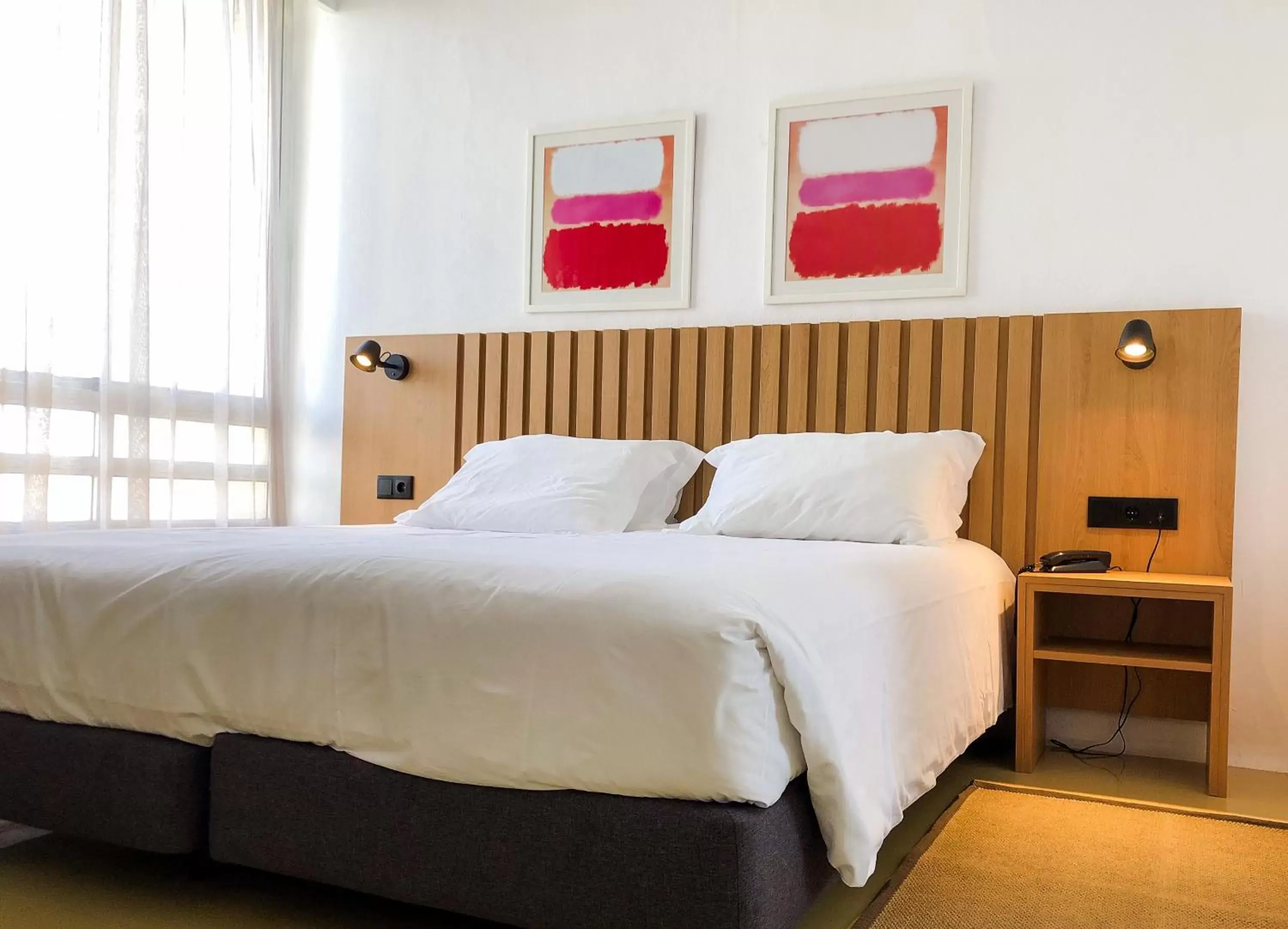 Bedroom, Bed in Hotel Apartamento Foz Atlantida Bedroom, Bed in Hotel Apartamento Foz Atlantida