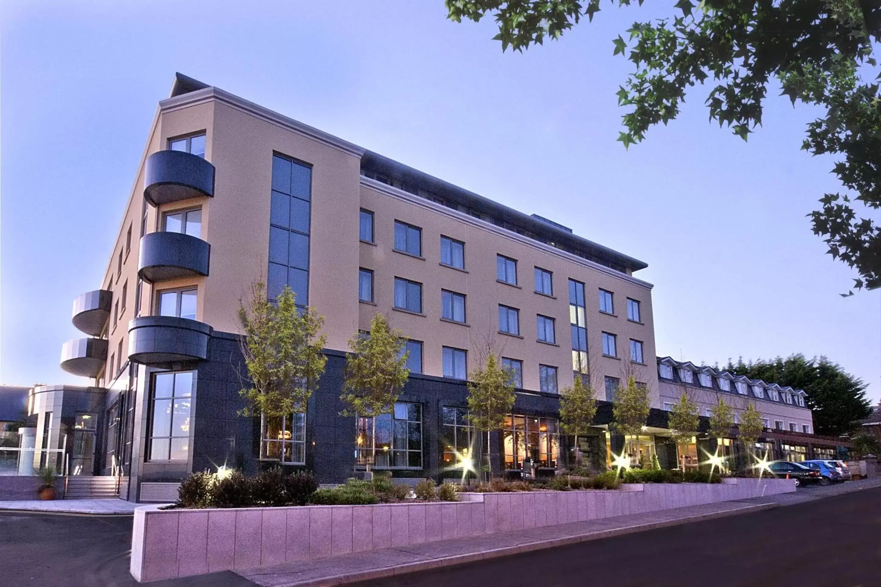 Facade/entrance, Property Building in Salthill Hotel