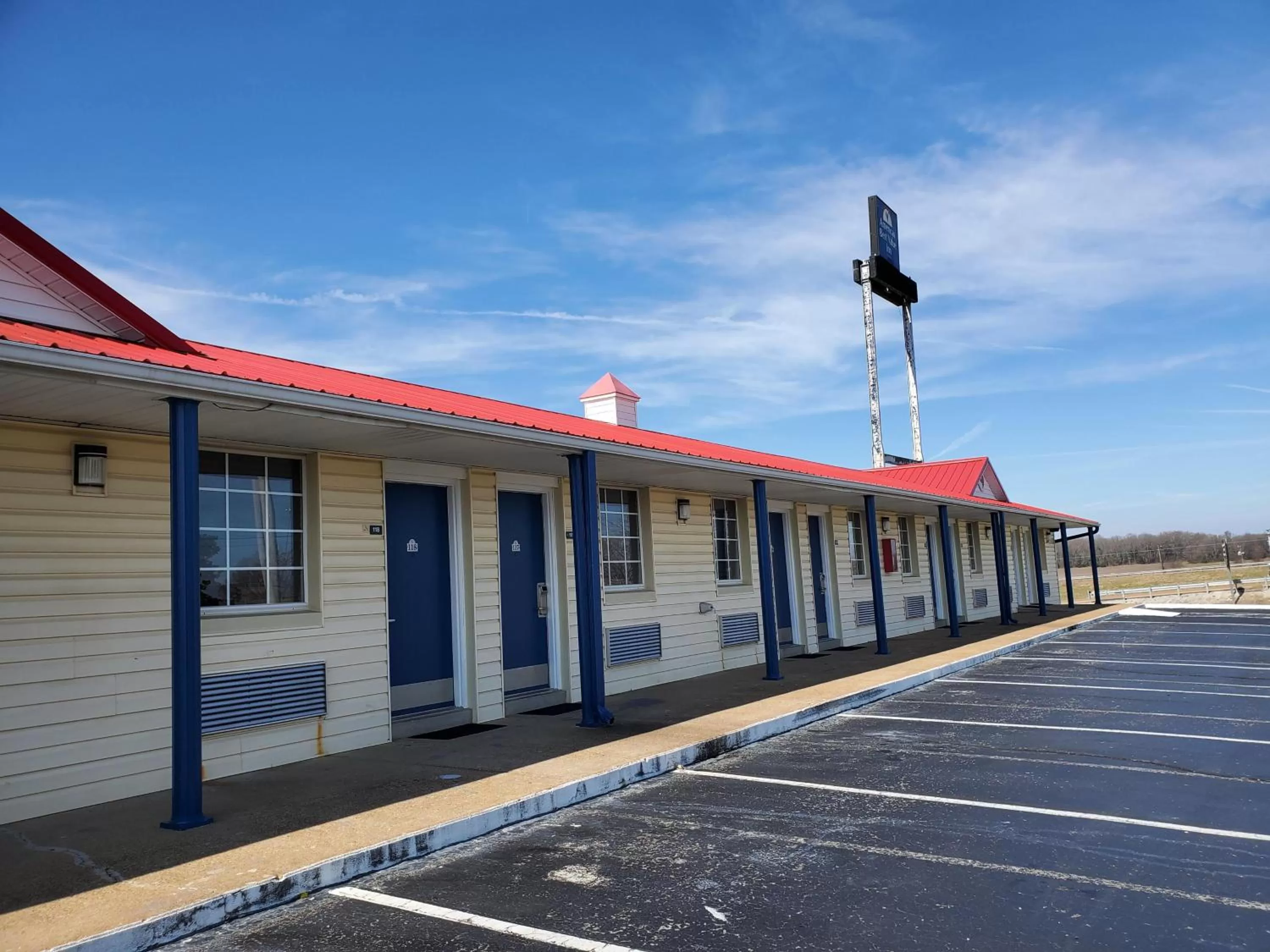 Property building in Americas Best Value Inn Wildersville