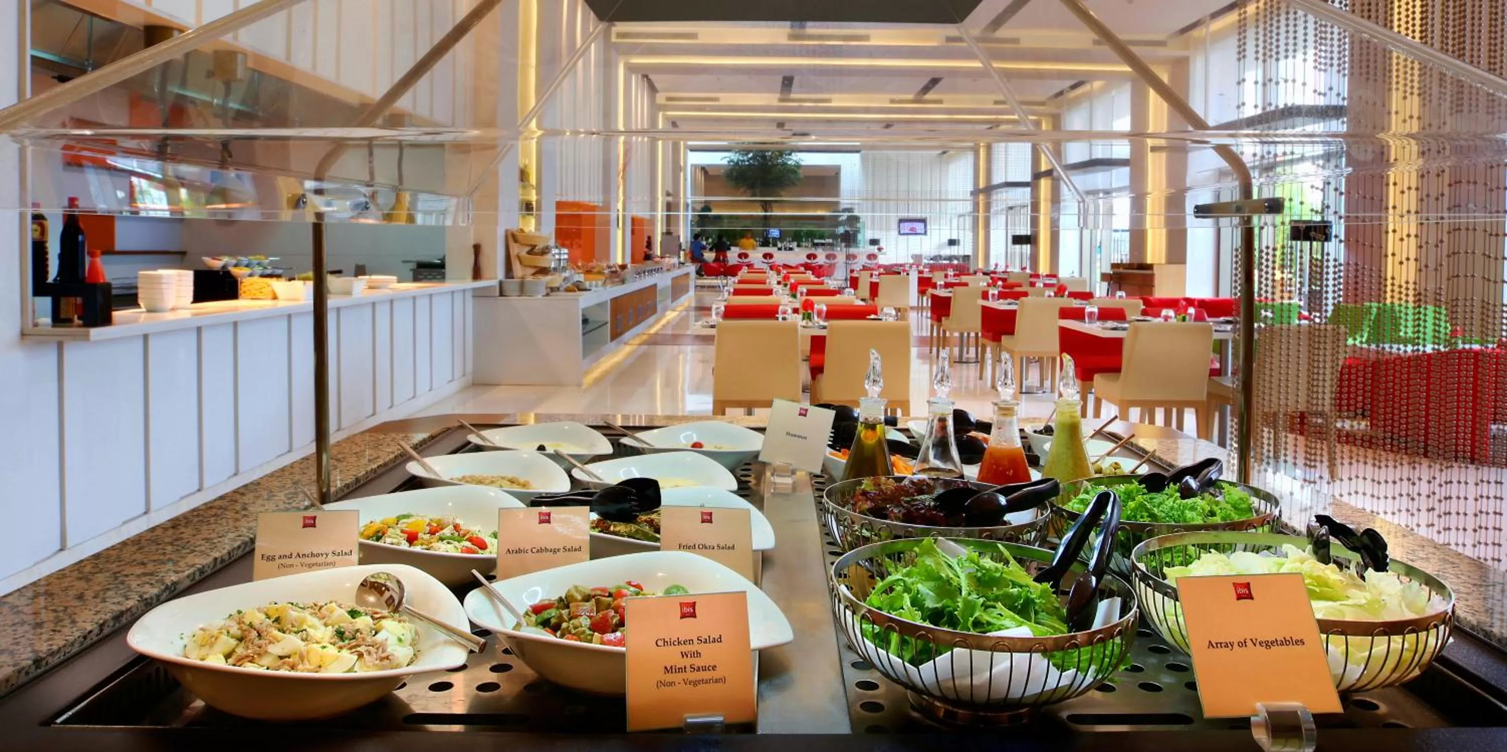 Restaurant/places to eat in ibis New Delhi Aerocity - An Accor Brand