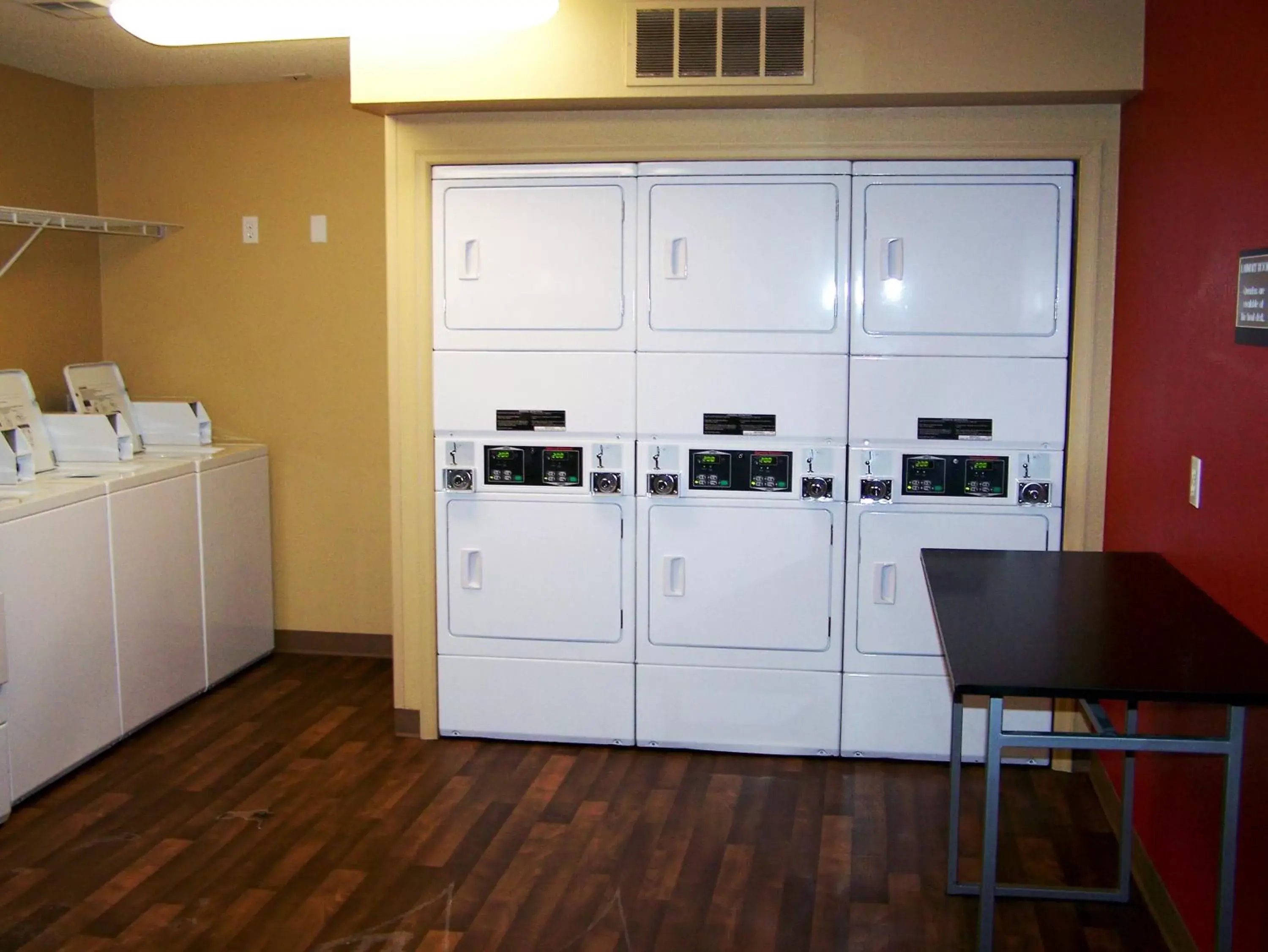Area and facilities, Kitchen/Kitchenette in Extended Stay America Suites - Minneapolis - Eden Prairie - Technology Drive