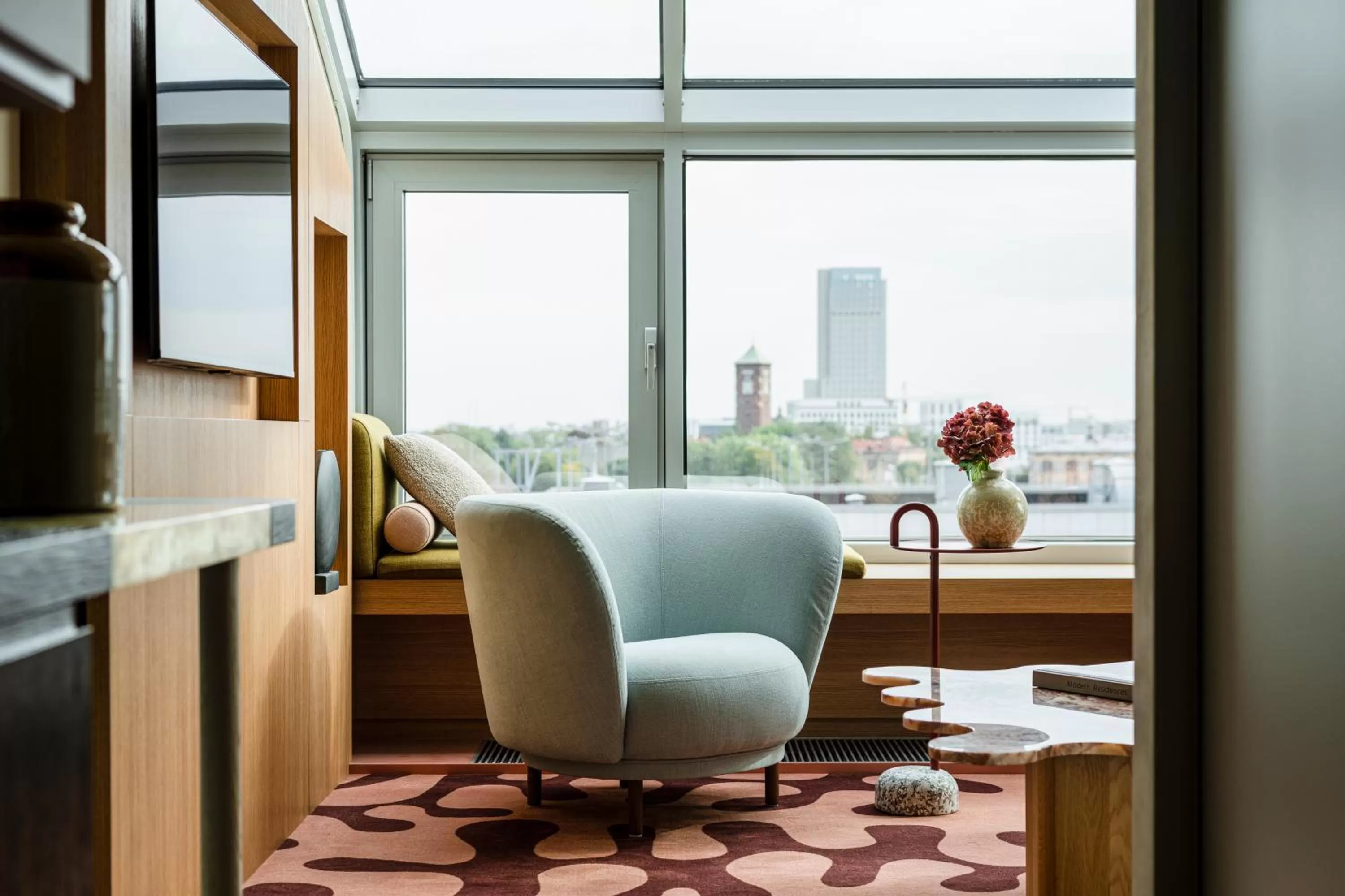 TV and multimedia in PURO Kraków Stare Miasto