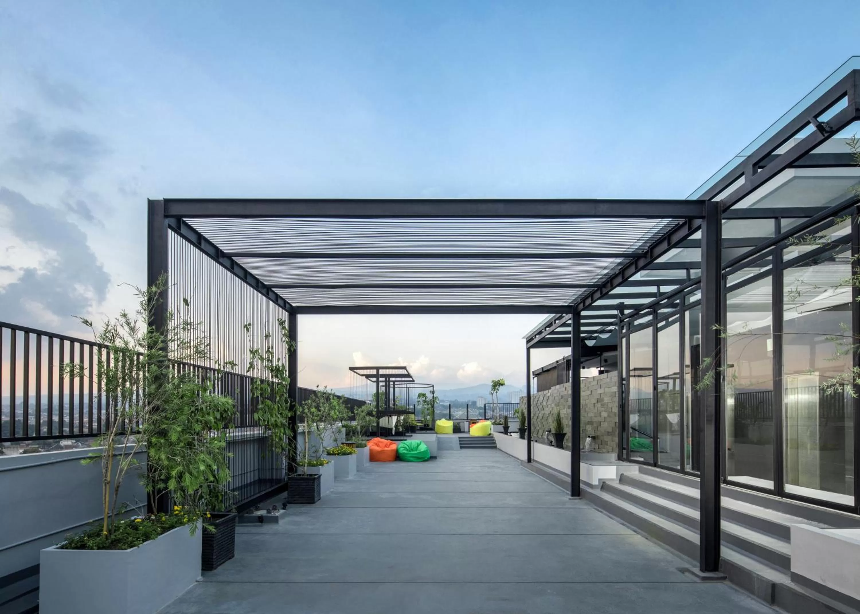 Area and facilities in Zest Sukajadi Bandung by Swiss-Belhotel International